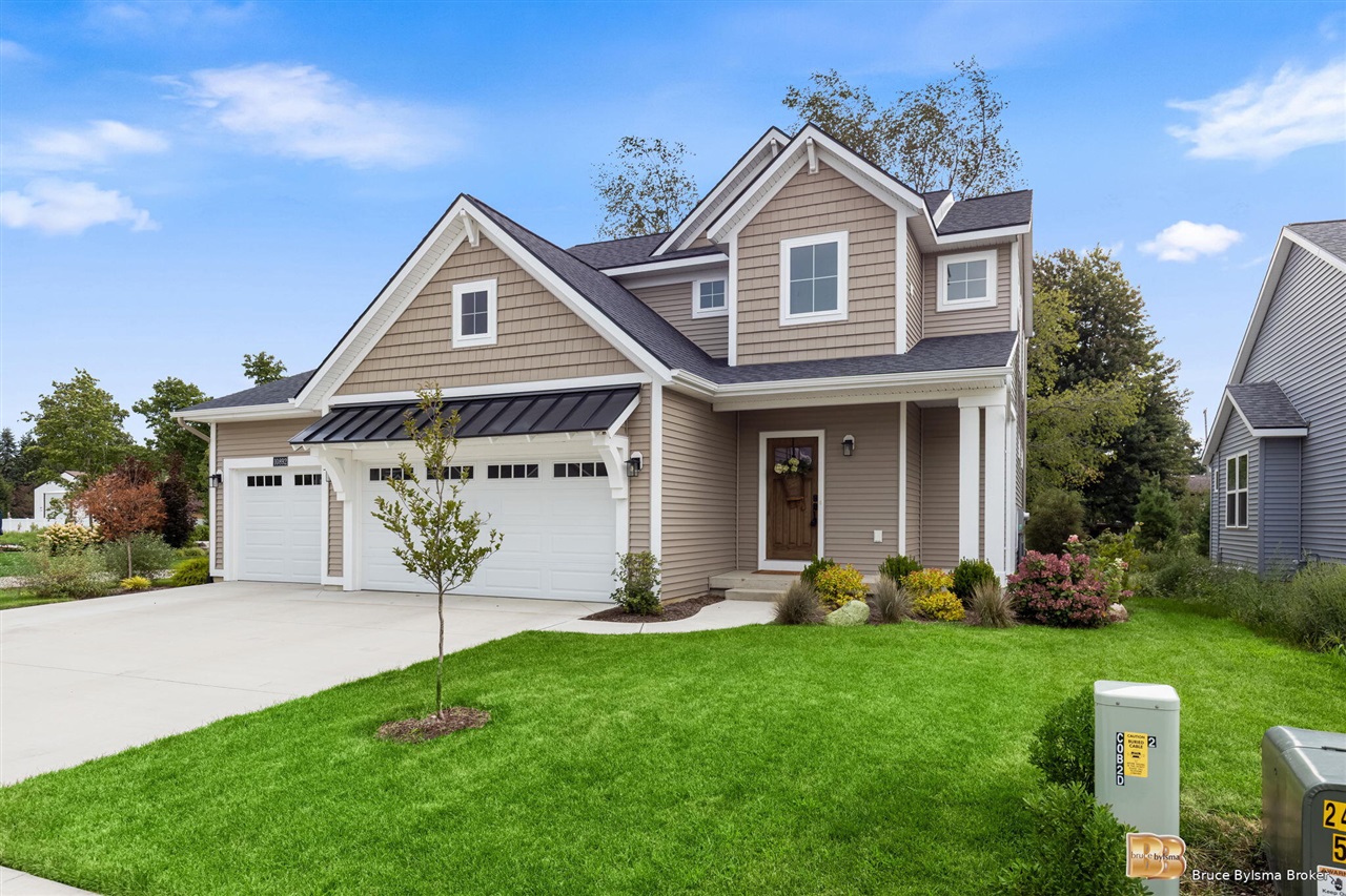 Photo 1 of Single family home for sale at 10892 Verdant Dr, Allendale, MI 49401 | MLS# 70556724 | Listing updated on 2026-09-05