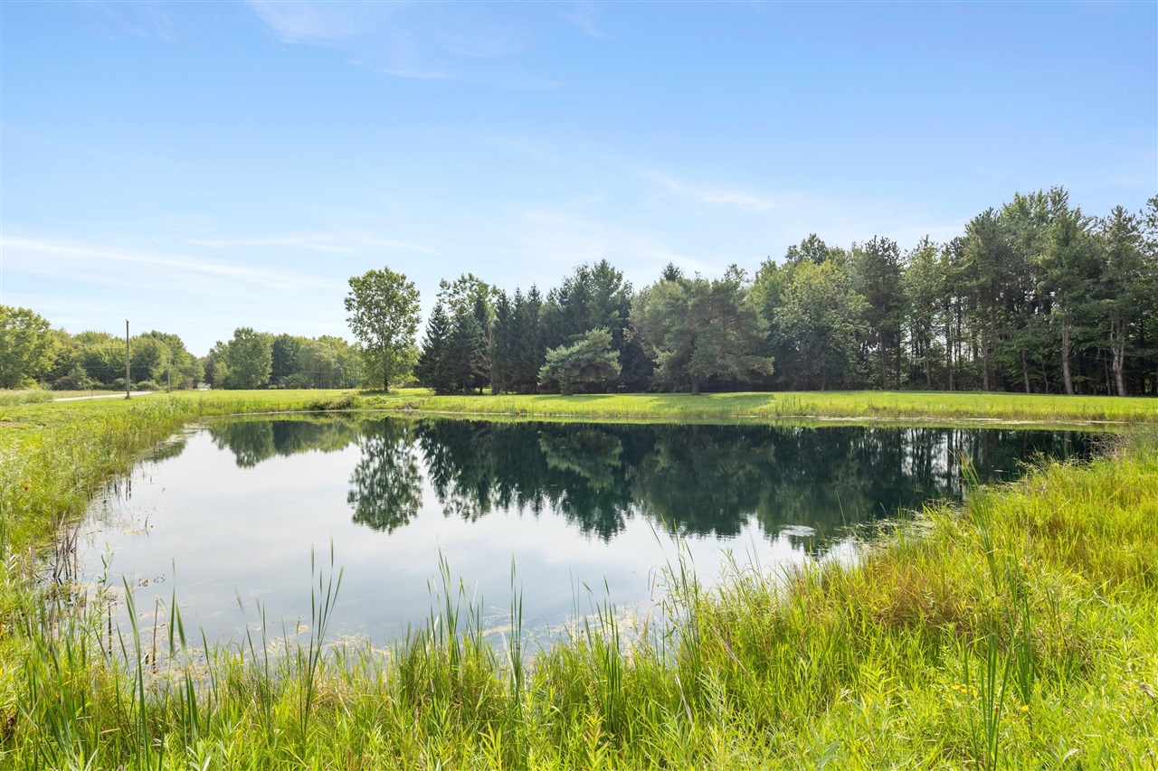 Photo 3 of Sale Pending at 8125 Hanna Lake Ave, Caledonia, MI 49316 | MLS# 70556759 | Listing updated on 2026-09-13