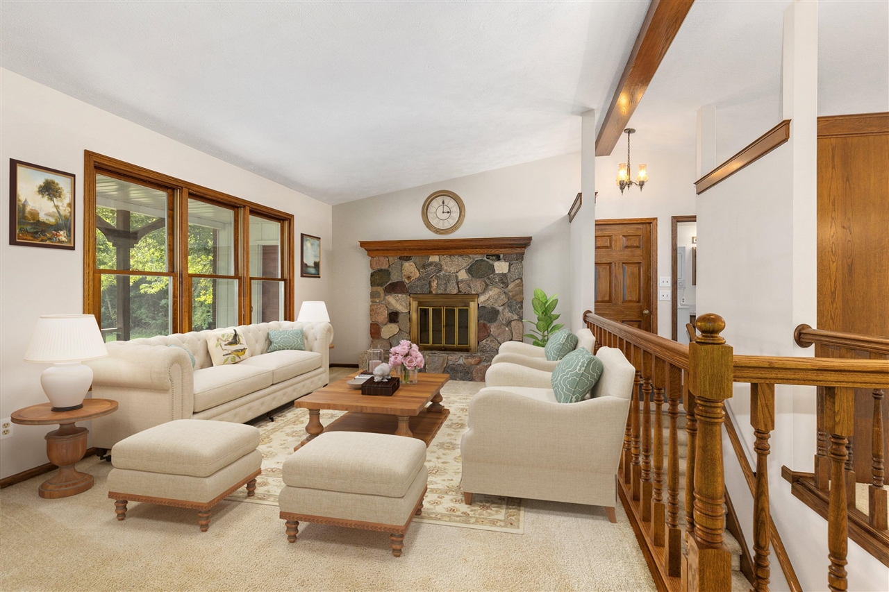 Photo 4 of Sale Pending at 8125 Hanna Lake Ave, Caledonia, MI 49316 | MLS# 70556759 | Listing updated on 2026-09-13