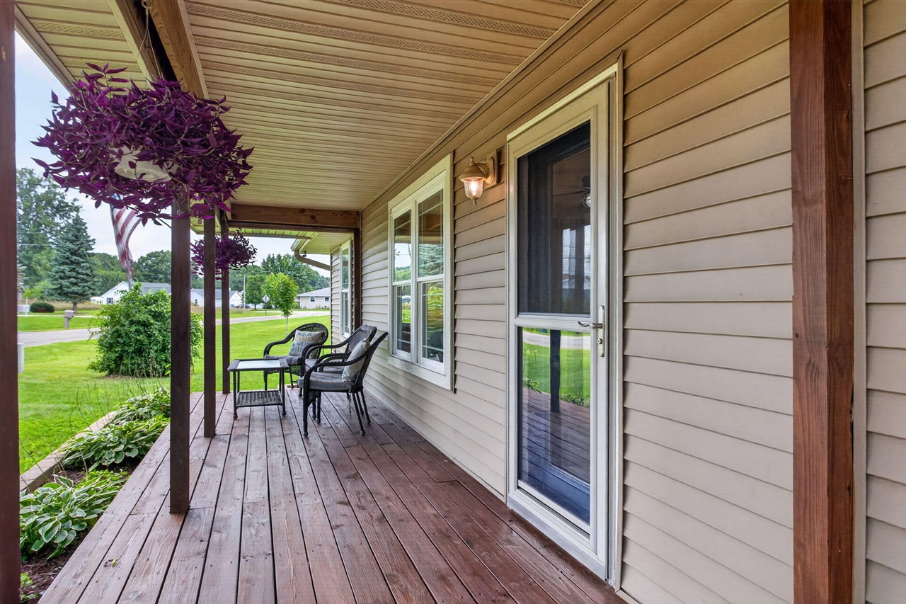 Photo 2 of Single family home for sale at 10375 Ferris Ct, Cement City, MI 49233 | MLS# 70556762 | Listing updated on 2026-09-04
