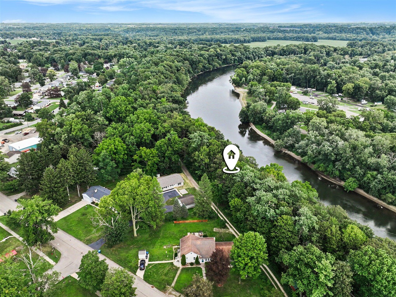 Photo 4 of Single family home for sale at 410 N Bluff St, Berrien Springs, MI 49103 | MLS# 70556786 | Listing updated on 2026-09-05