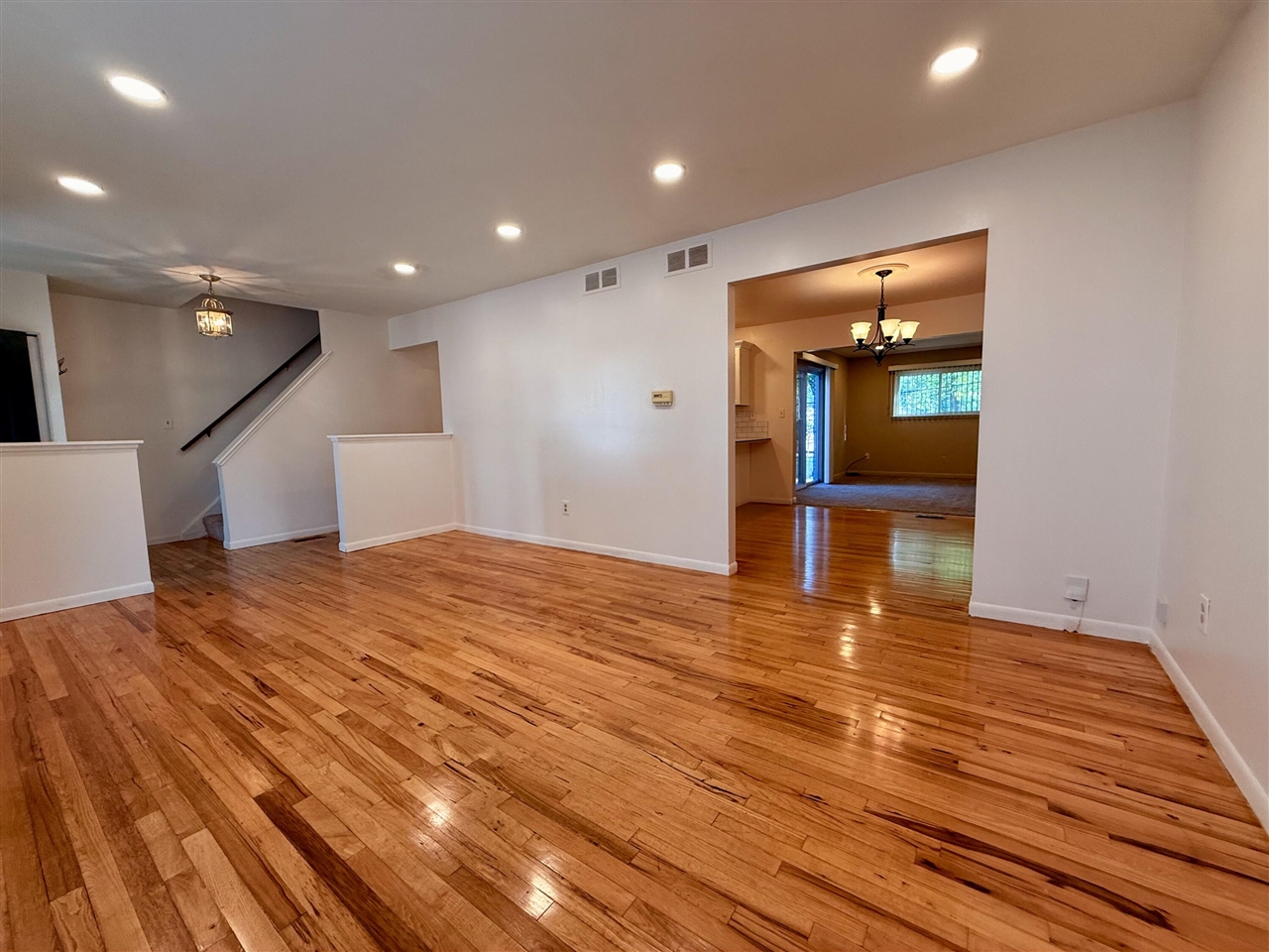 Photo 5 of Single family home for sale at 30215 Stockton Ave, Farmington Hills, MI 48336 | MLS# 70556855 | Listing updated on 2026-09-05