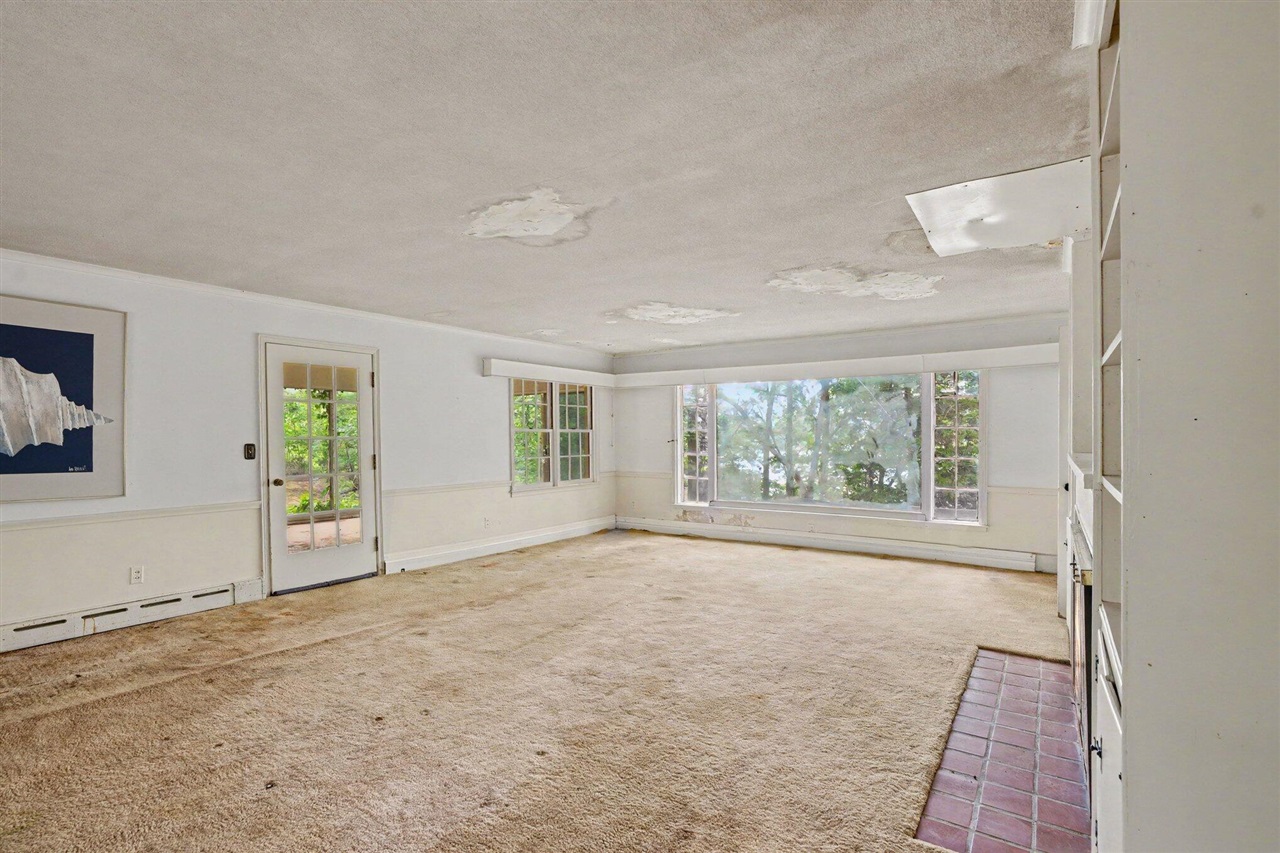 Photo 5 of Single family home for sale at 10403 S Chapin Ln, Berrien Springs, MI 49103 | MLS# 70556897 | Listing updated on 2026-09-05