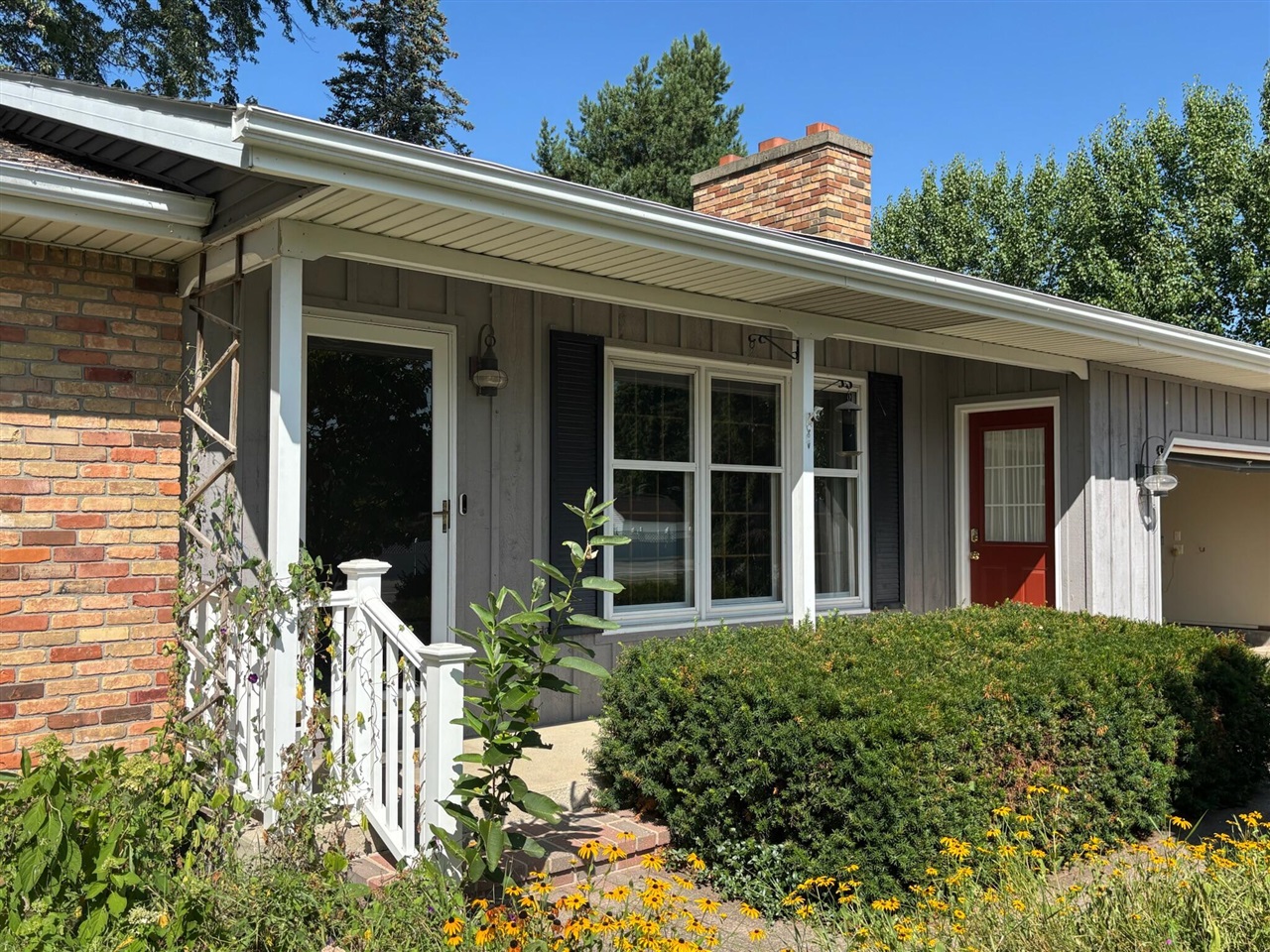 Photo 1 of Single family home for sale at 3884 S 2 Mile Rd, Bay City, MI 48706 | MLS# 70556917 | Listing updated on 2026-09-04