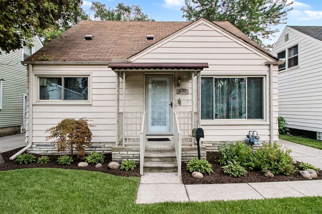 Photo 1 of Single family home for sale at 18286 Denby St, Redford, MI 48240 | MLS# 70556923 | Listing updated on 2026-09-04