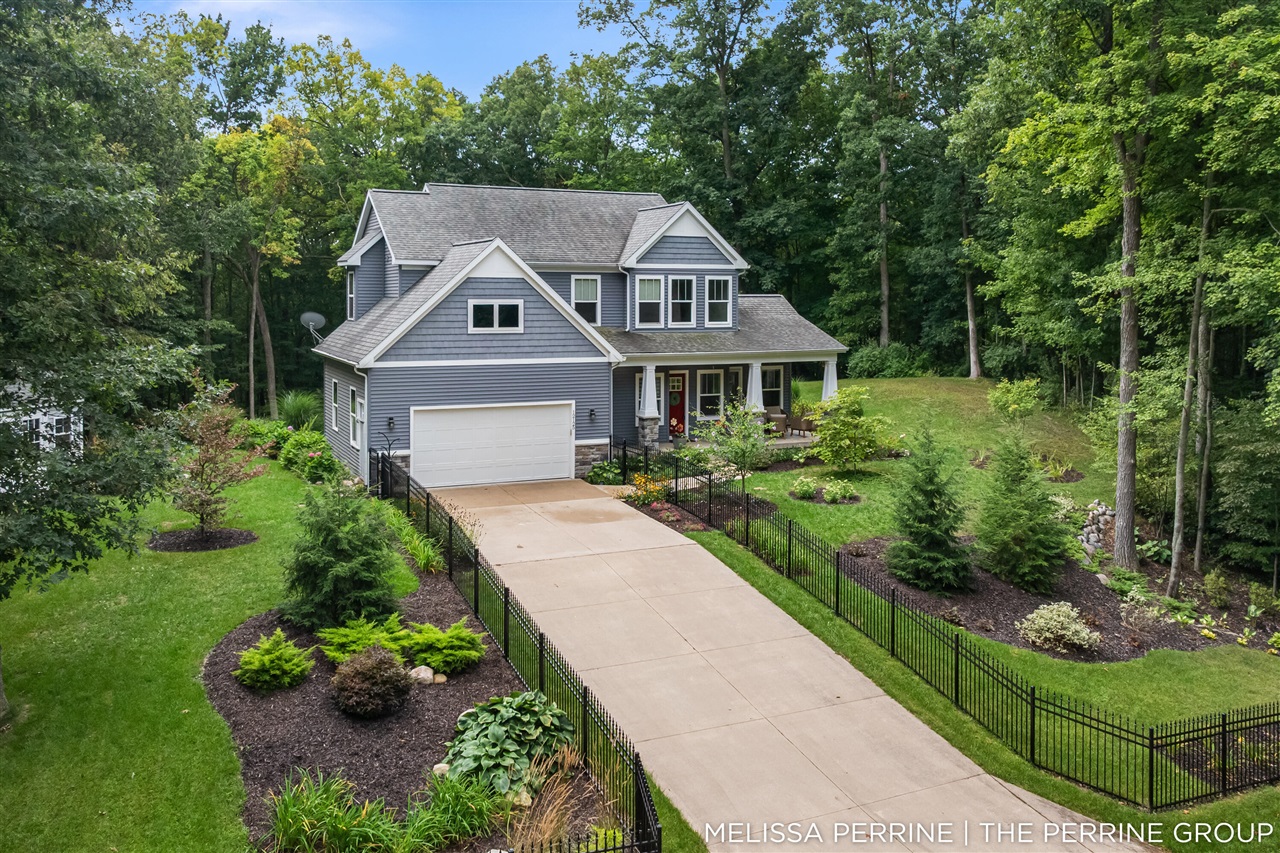 Photo 2 of Single family home for sale at 12125 Cherry Crk Ridge, Lowell, MI 49331 | MLS# 70556932 | Listing updated on 2026-09-26