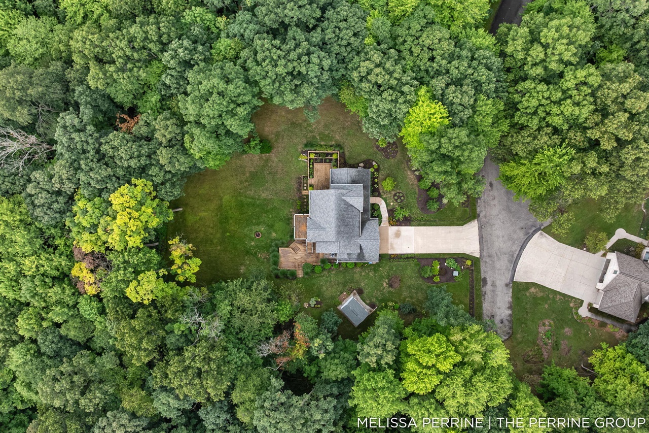 Photo 3 of Single family home for sale at 12125 Cherry Crk Ridge, Lowell, MI 49331 | MLS# 70556932 | Listing updated on 2026-09-26