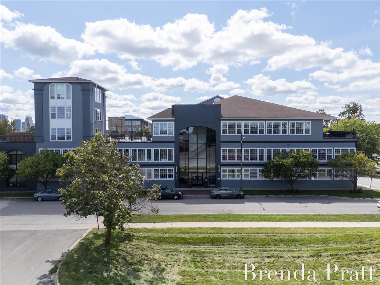 Condo for sale at 600 7th Street #204, Grand Rapids, MI 49504 | MLS# 70557174