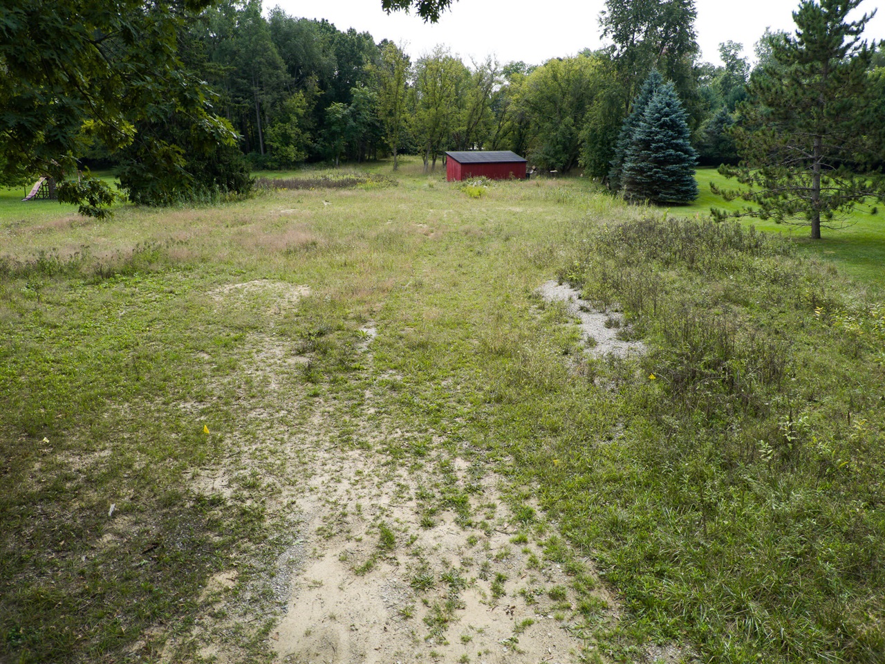 Photo 2 of Land for sale at 25705 Farmbrook Rd, Southfield, MI 48034 | MLS# 70557573 | Listing updated on 2026-09-18