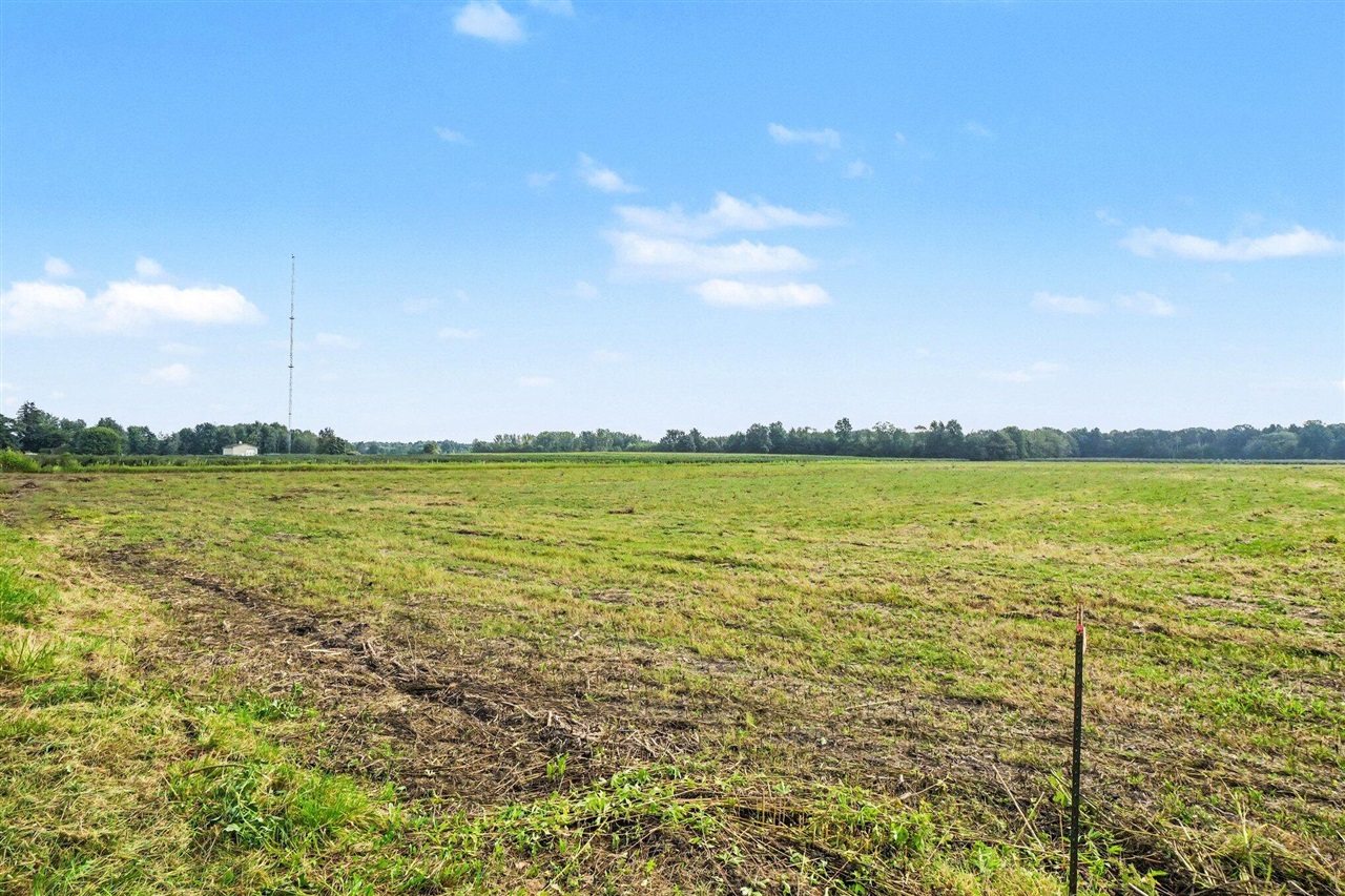 Photo 4 of Sale Pending at Vl-div-1 County Rd 687, Bangor, MI 49013 | MLS# 70557629 | Listing updated on 2026-10-01