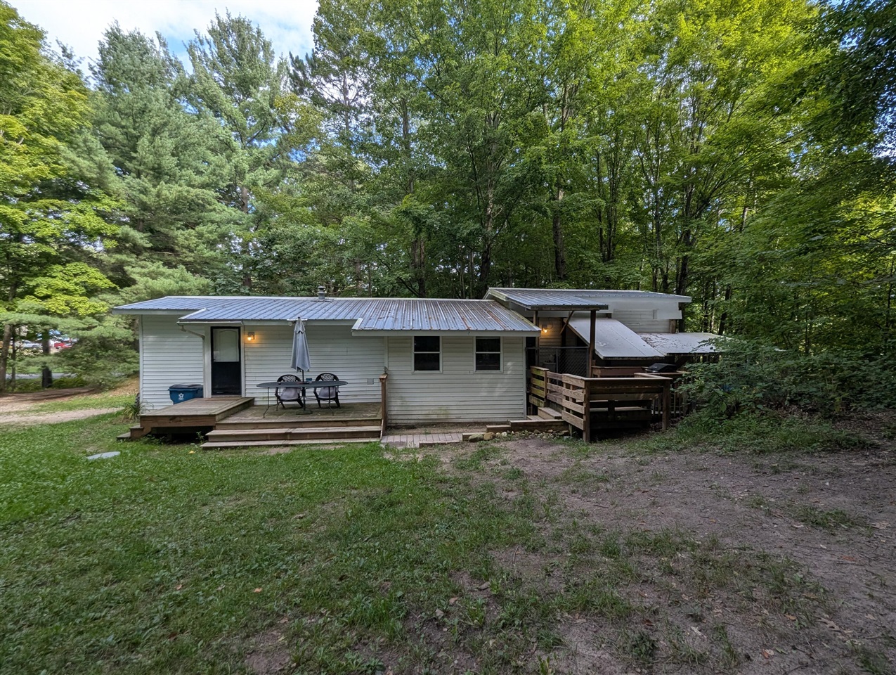 Photo 4 of Single family home for sale at 15215 Hanna Ave, Cedar Springs, MI 49319 | MLS# 70557635 | Listing updated on 2026-09-15