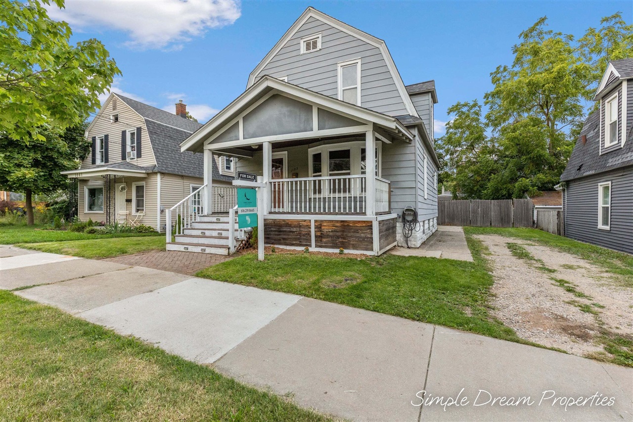 Photo 1 of Single family home for sale at 1103 Fountain St, Grand Rapids, MI 49503 | MLS# 70557648 | Listing updated on 2026-09-14