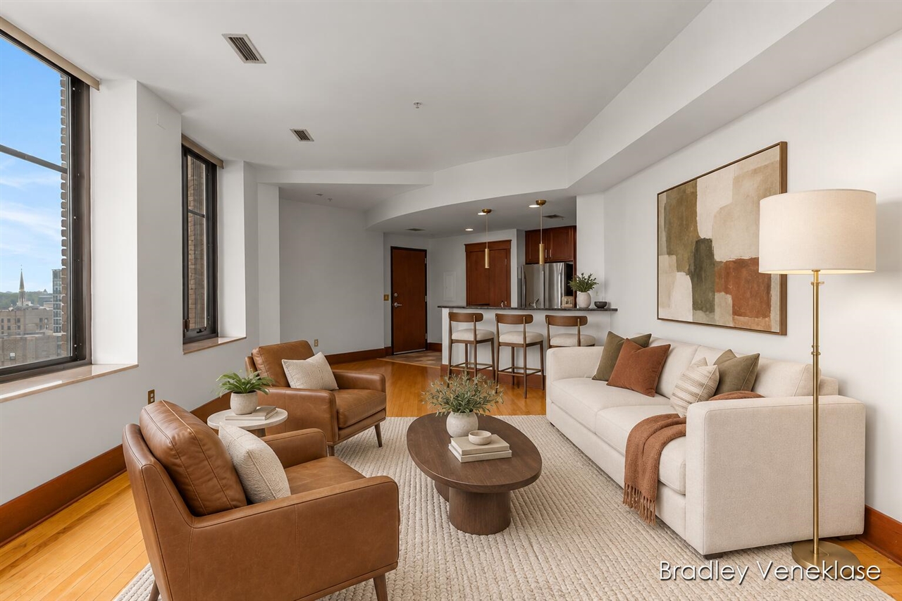 Photo 3 of Condo for sale at 60 Monroe Ctr St #8D, Grand Rapids, MI 49503 | MLS# 70557660 | Listing updated on 2026-09-18