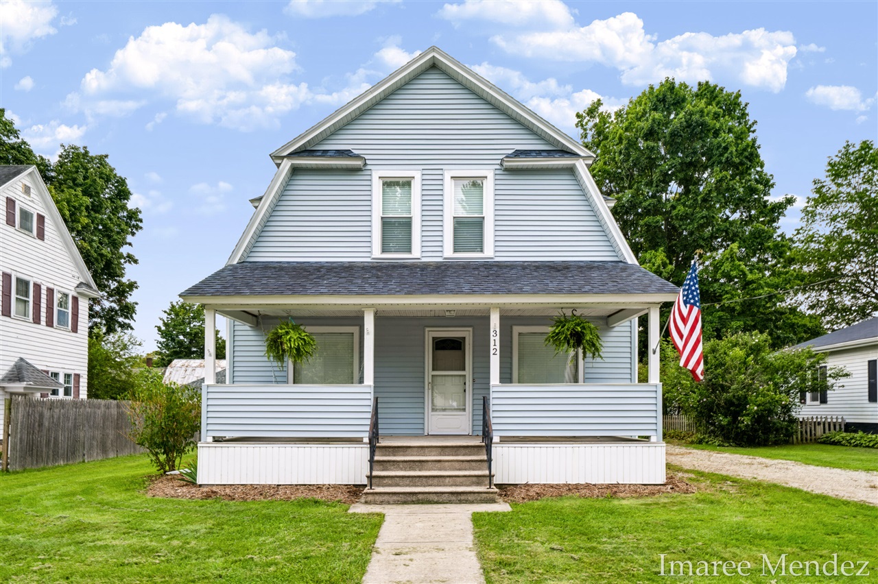 Photo 1 of Single family home for sale at 312 Emmons St, Caledonia, MI 49316 | MLS# 70557682 | Listing updated on 2026-09-17