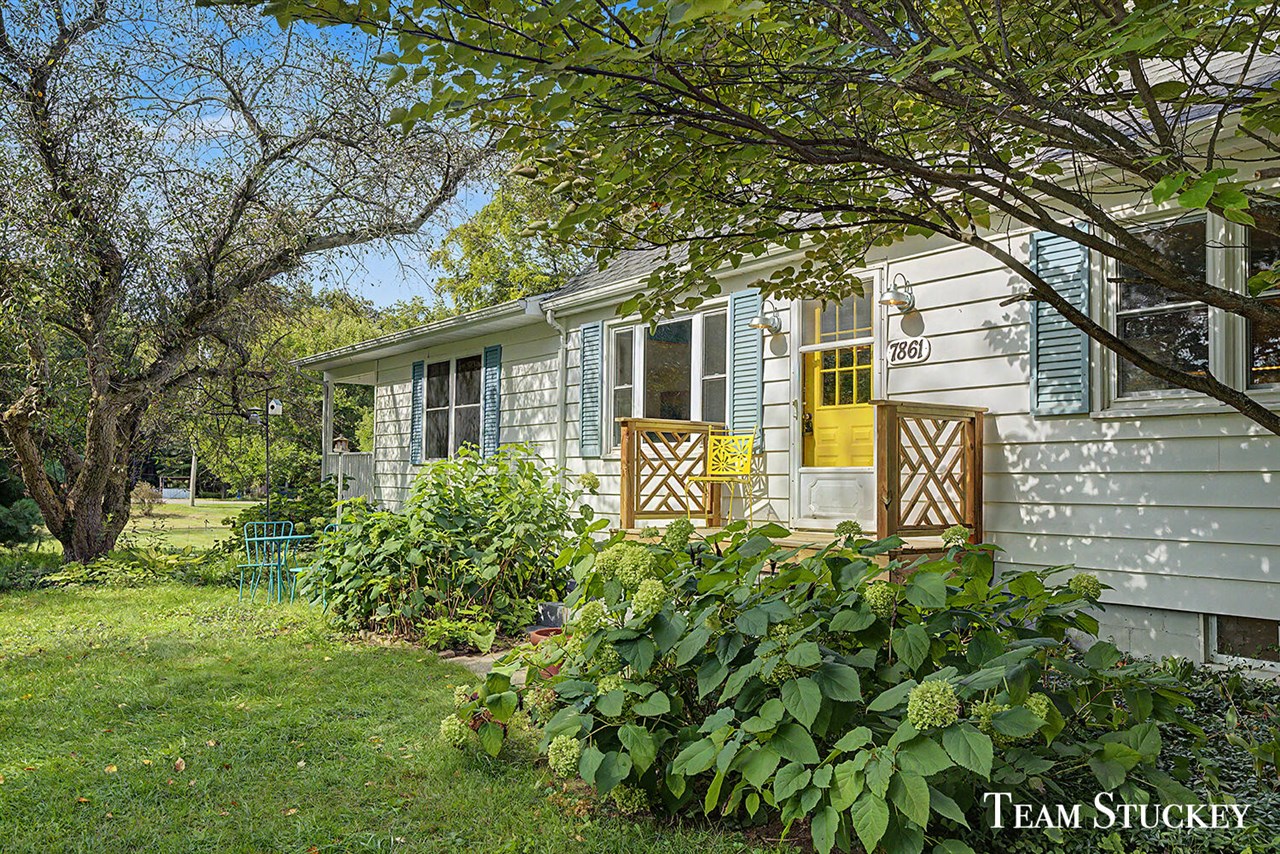 Photo 3 of Single family home for sale at 7861 Cannonsburg Rd, Rockford, MI 49341 | MLS# 70557694 | Listing updated on 2026-09-17