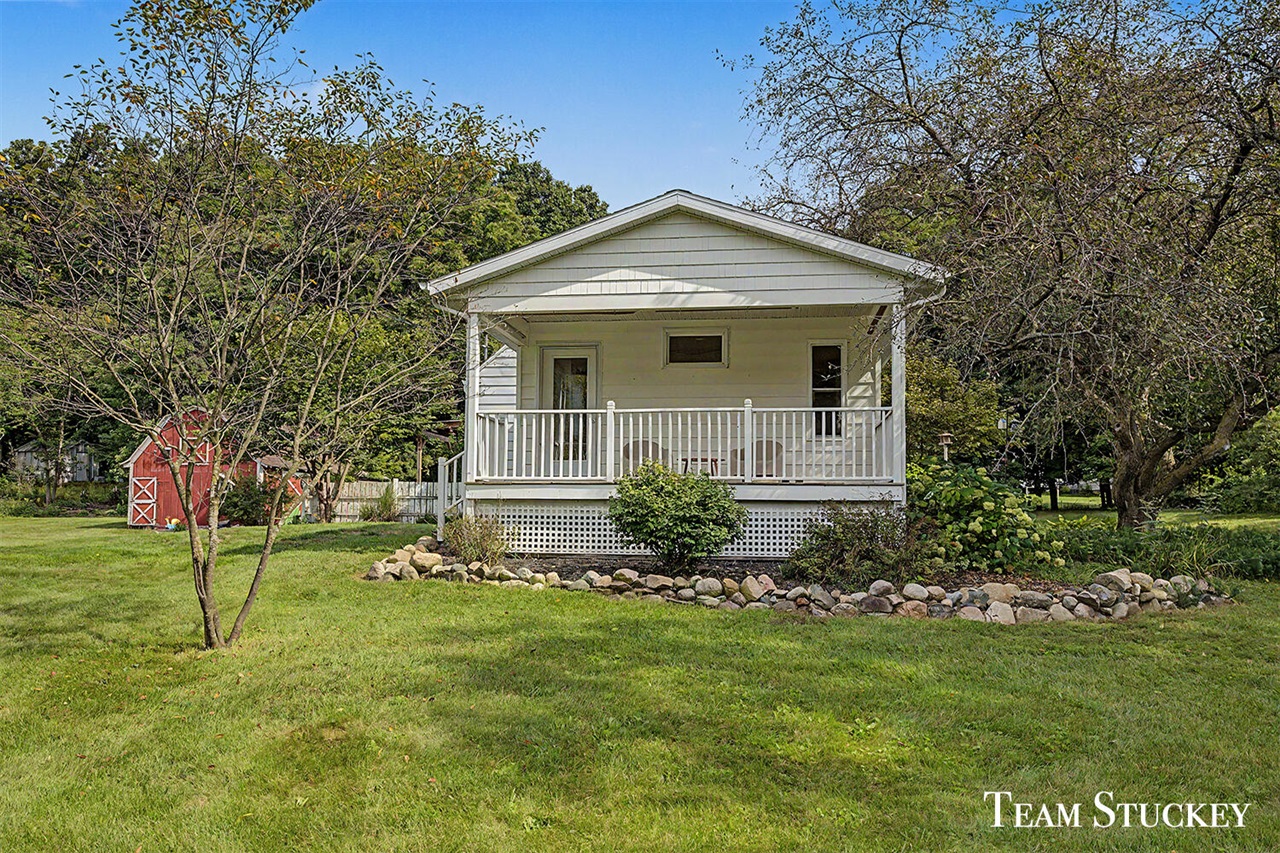 Photo 4 of Single family home for sale at 7861 Cannonsburg Rd, Rockford, MI 49341 | MLS# 70557694 | Listing updated on 2026-09-17