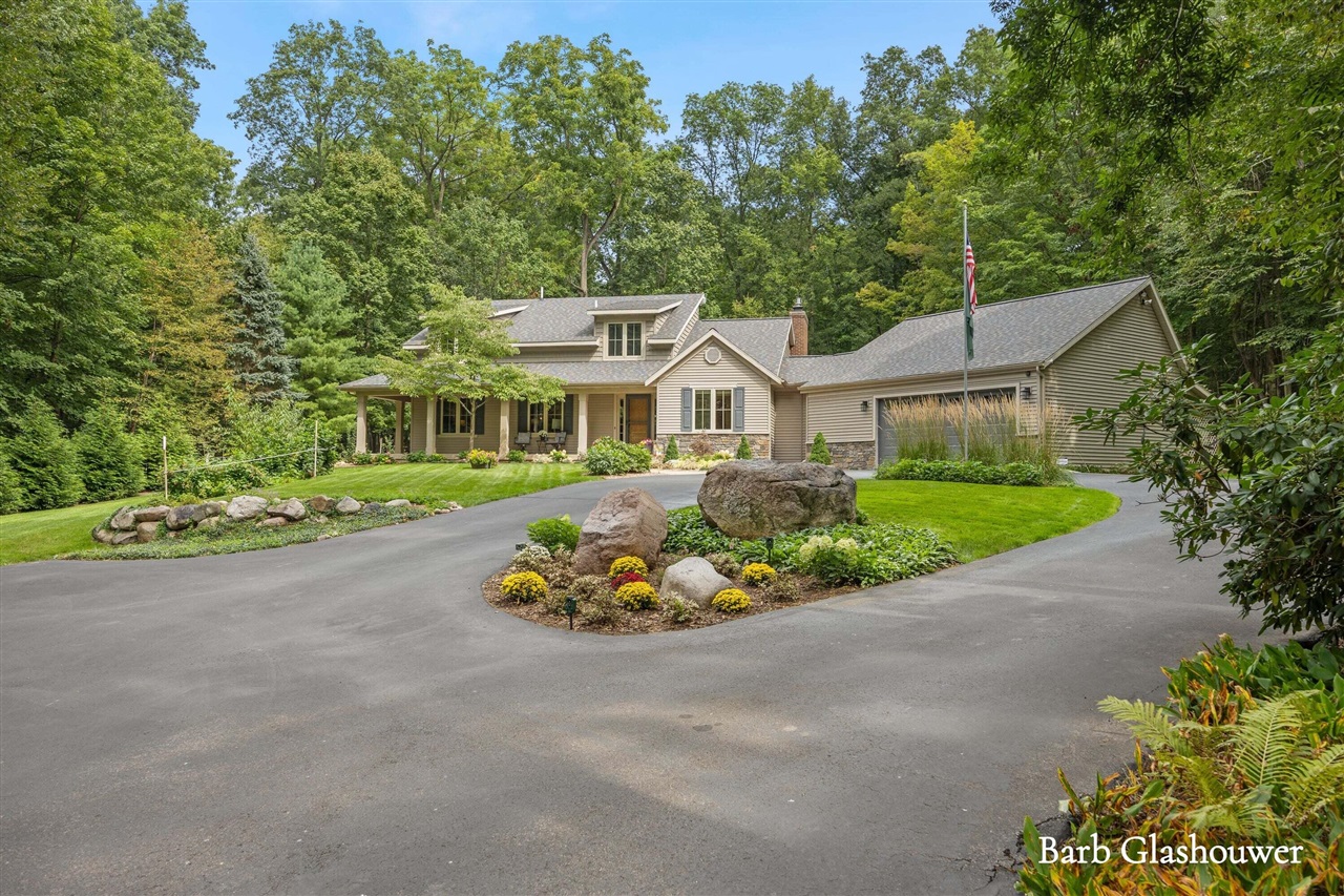 Photo 1 of Single family home for sale at 7454 Childsdale Ave, Rockford, MI 49341 | MLS# 70557704 | Listing updated on 2026-09-16