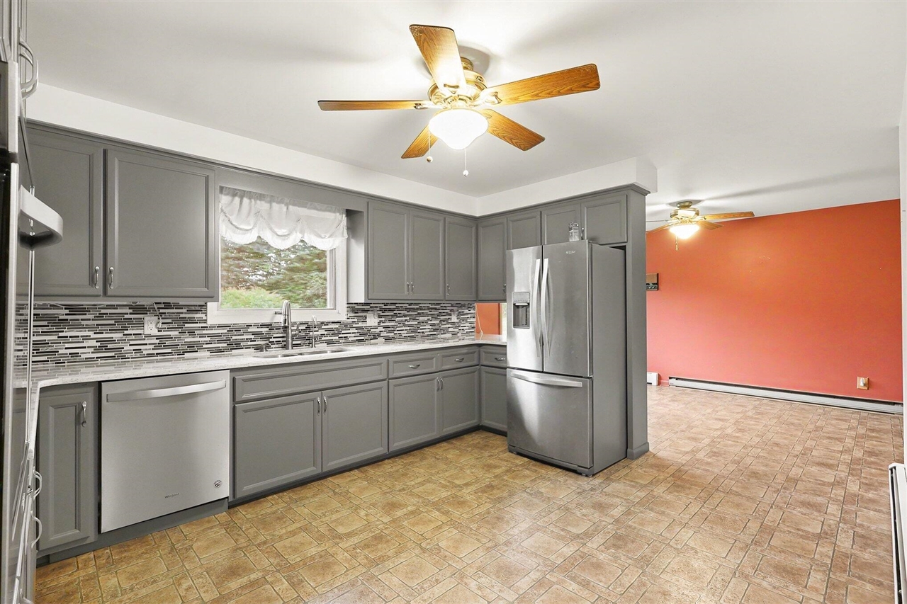 Photo 3 of Single family home for sale at 02891 71 1/2 St, South Haven, MI 49090 | MLS# 70557715 | Listing updated on 2026-09-14