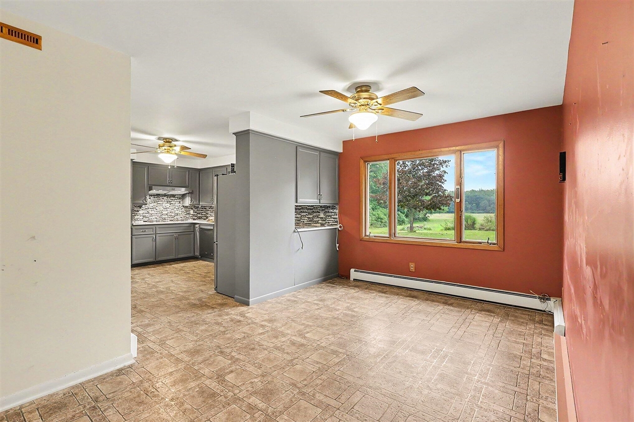 Photo 4 of Single family home for sale at 02891 71 1/2 St, South Haven, MI 49090 | MLS# 70557715 | Listing updated on 2026-09-14