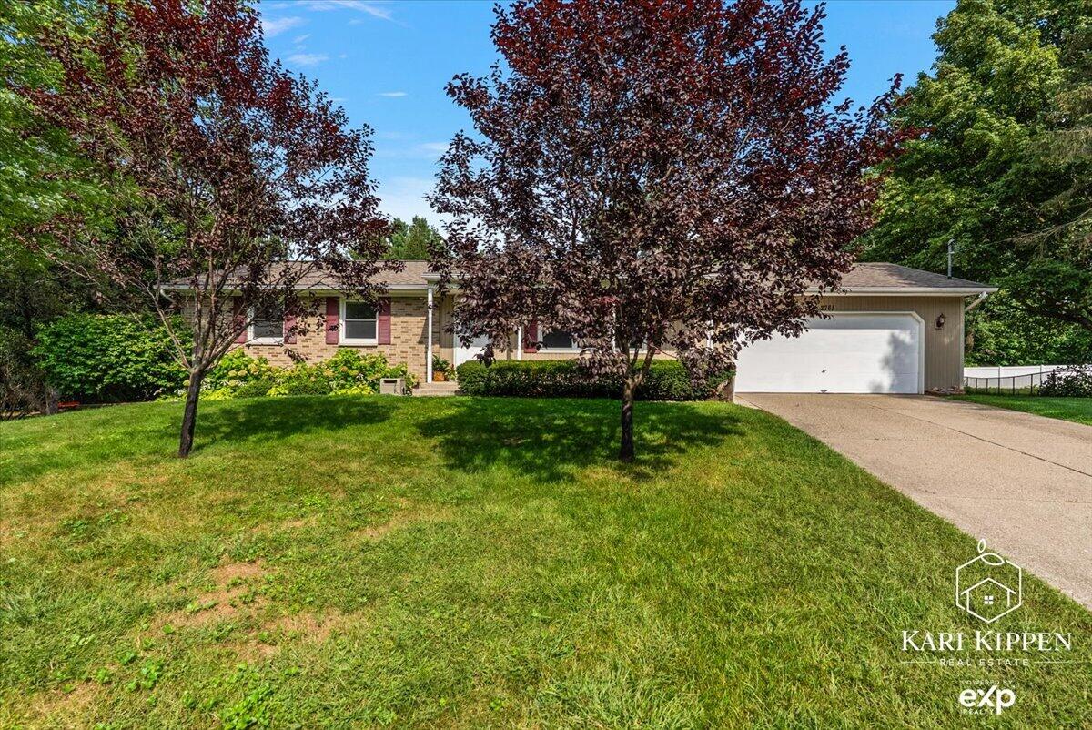 Photo 3 of Sale Pending at 2761 Danube Ln, Grand Rapids, MI 49525 | MLS# 70557726 | Listing updated on 2026-09-16