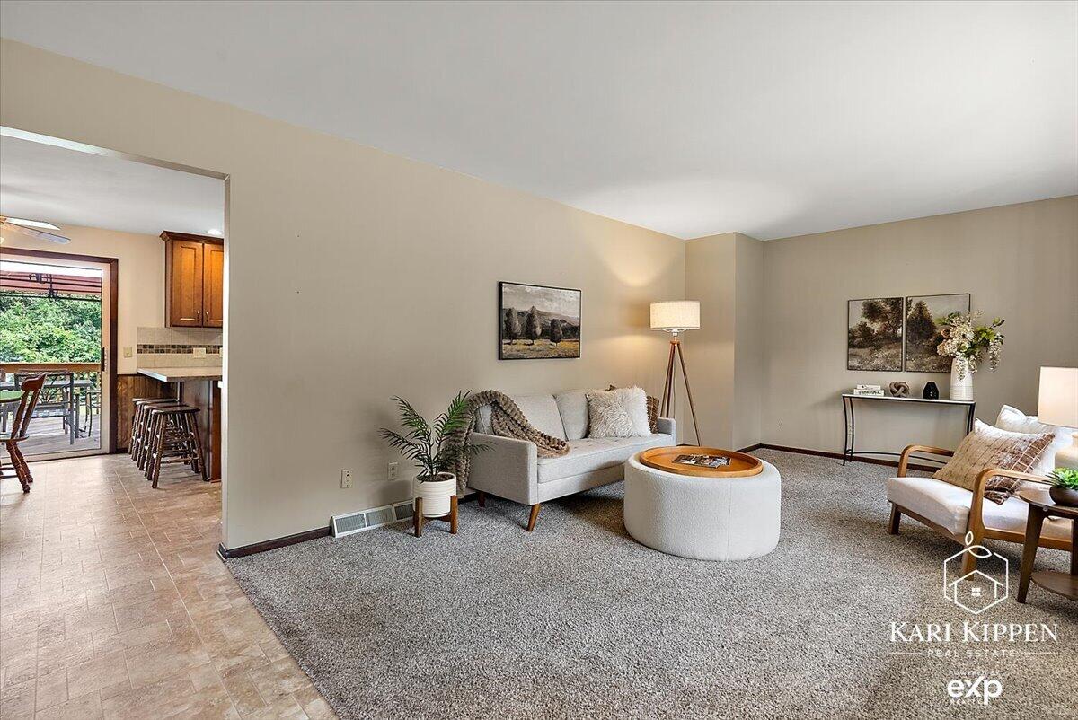 Photo 4 of Sale Pending at 2761 Danube Ln, Grand Rapids, MI 49525 | MLS# 70557726 | Listing updated on 2026-09-16