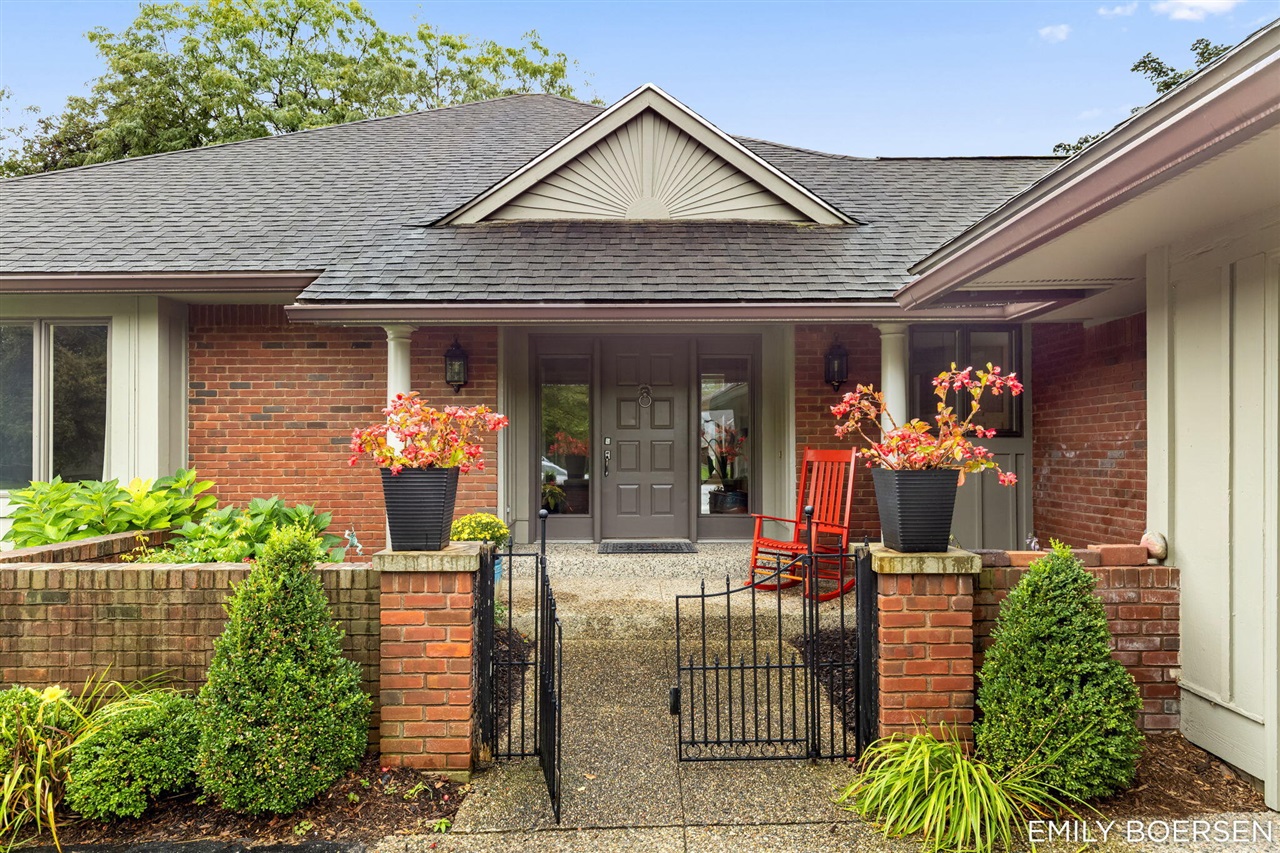 Photo 3 of Sale Pending at 6245 Heathmoor Ct, Grand Rapids, MI 49546 | MLS# 70557915 | Listing updated on 2026-09-15