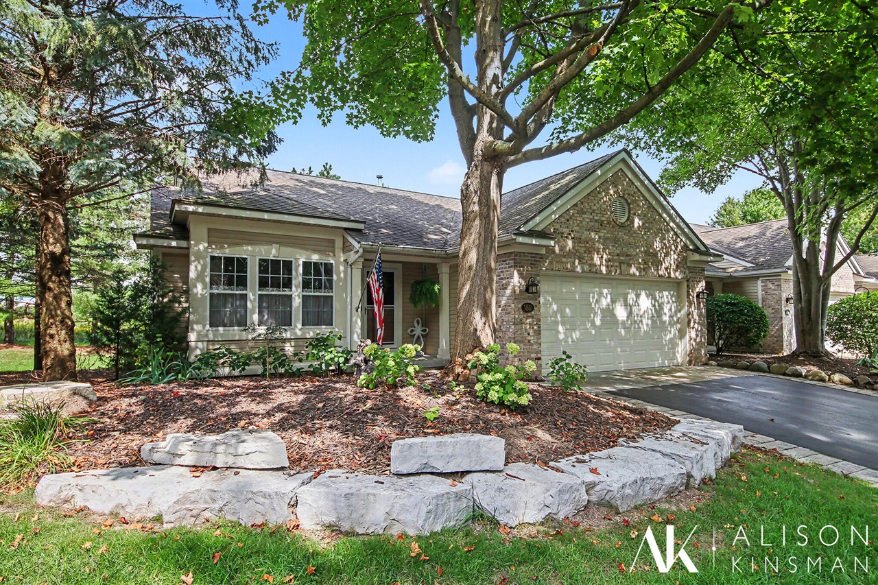 Photo 3 of Condo for sale at 3861 Old Elm Dr, Grand Rapids, MI 49512 | MLS# 70557981 | Listing updated on 2026-09-12