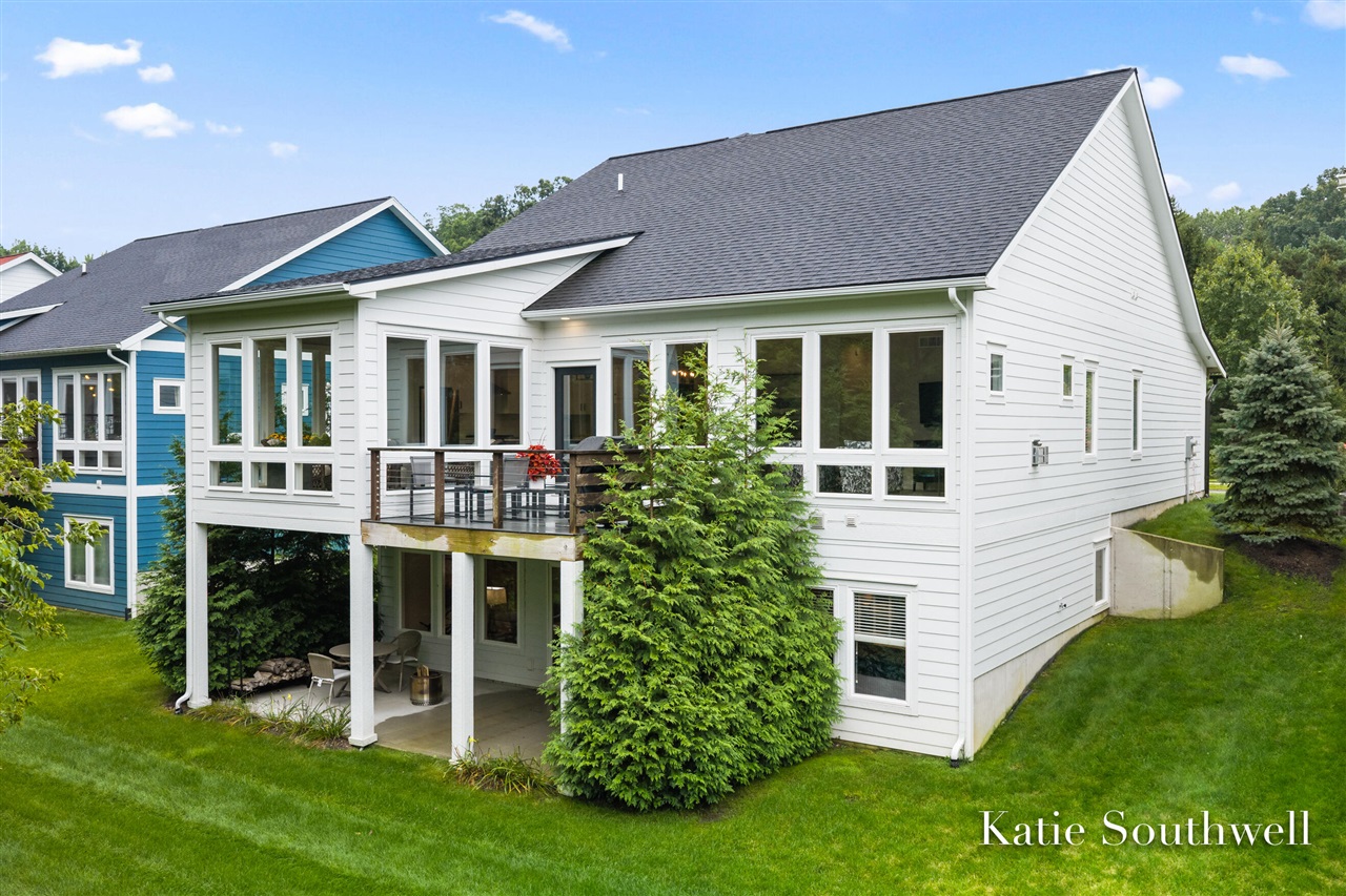 Photo 2 of Sale Pending at 4247 Riverlands Ct #5, Grand Rapids, MI 49525 | MLS# 70557990 | Listing updated on 2026-09-16