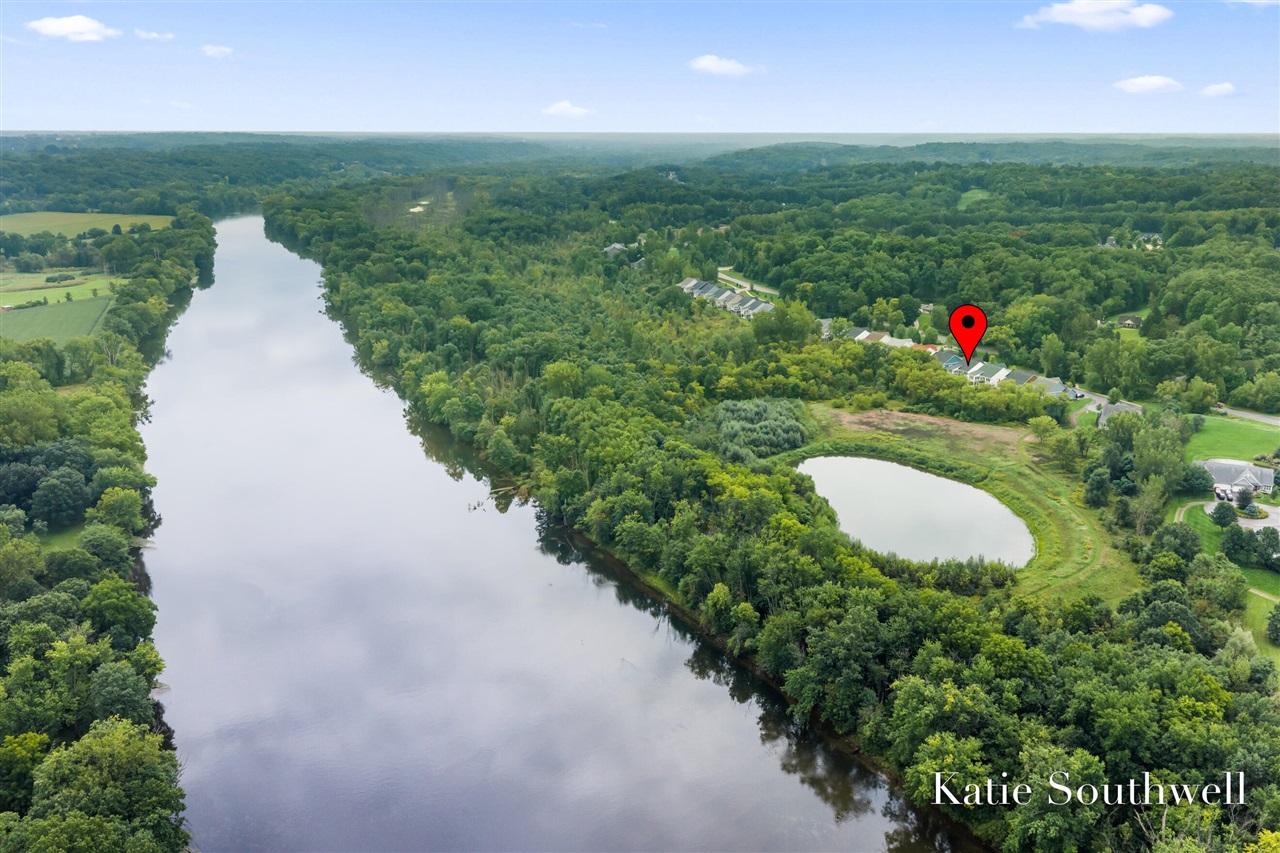 Photo 3 of Sale Pending at 4247 Riverlands Ct #5, Grand Rapids, MI 49525 | MLS# 70557990 | Listing updated on 2026-09-16
