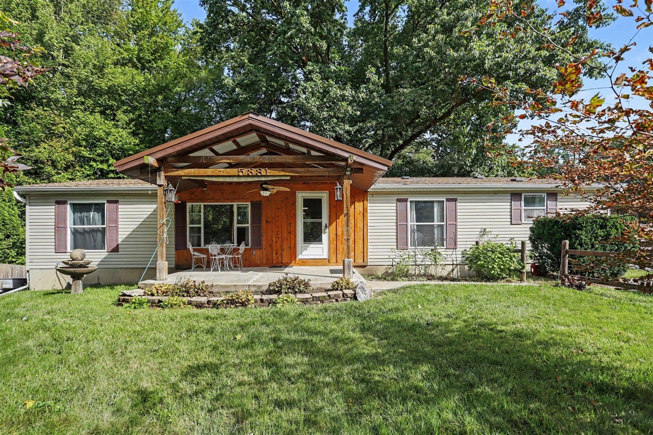 Photo 1 of Sale Pending at 5381 Paradise Rd, Battle Creek, MI 49014 | MLS# 70558070 | Listing updated on 2026-09-14