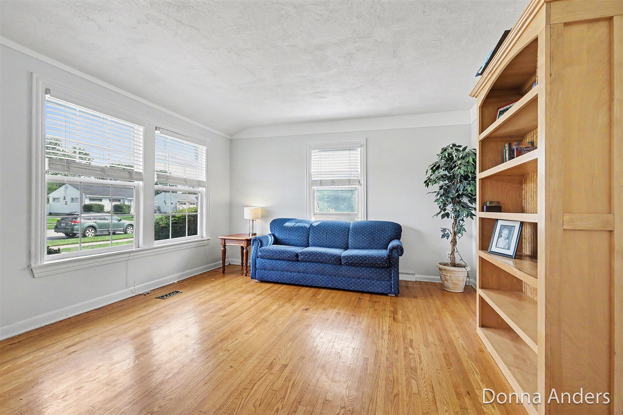 Photo 4 of Single family home for sale at 4895 Marshall Ave, Grand Rapids, MI 49508 | MLS# 70558075 | Listing updated on 2026-09-18