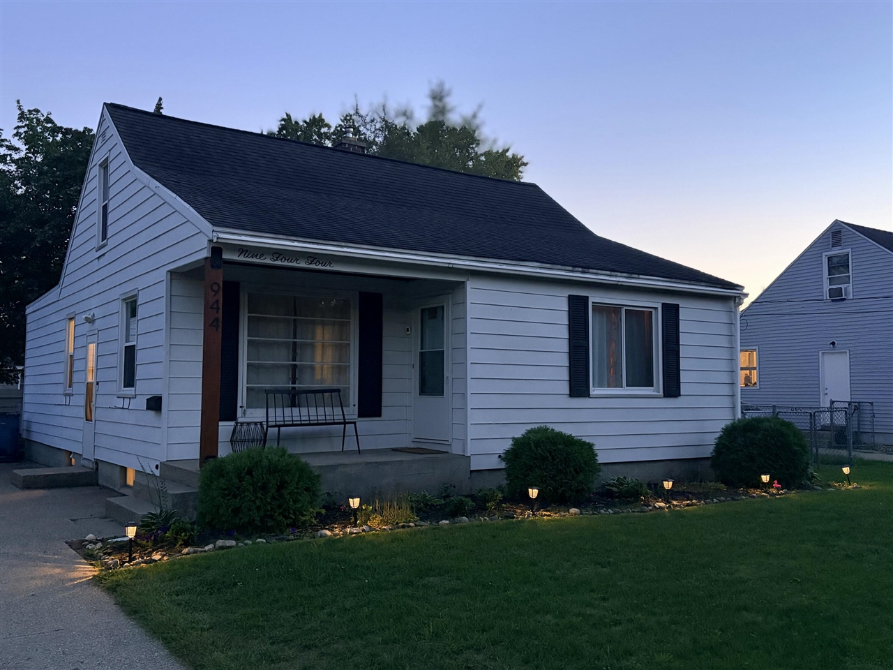 Single family home for sale at 944 Kentfield St, Wyoming, MI 49509 | MLS# 70558147