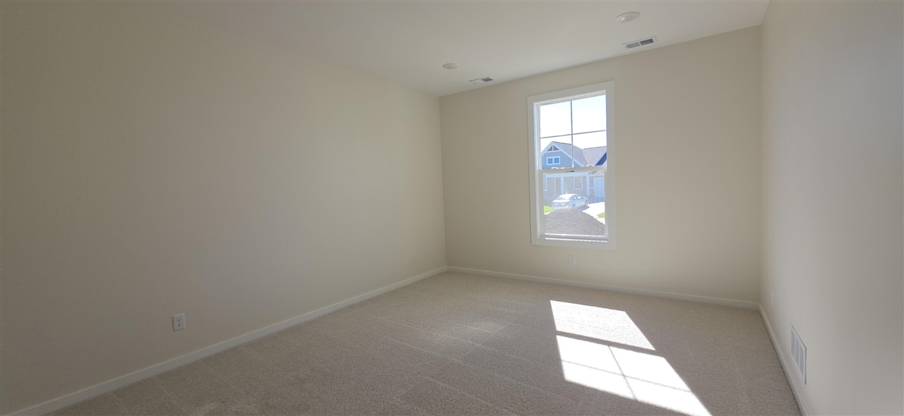 Photo 4 of Condo for sale at 6647 Bellflower Dr #4, Zeeland, MI 49464 | MLS# 70558165 | Listing updated on 2026-10-05