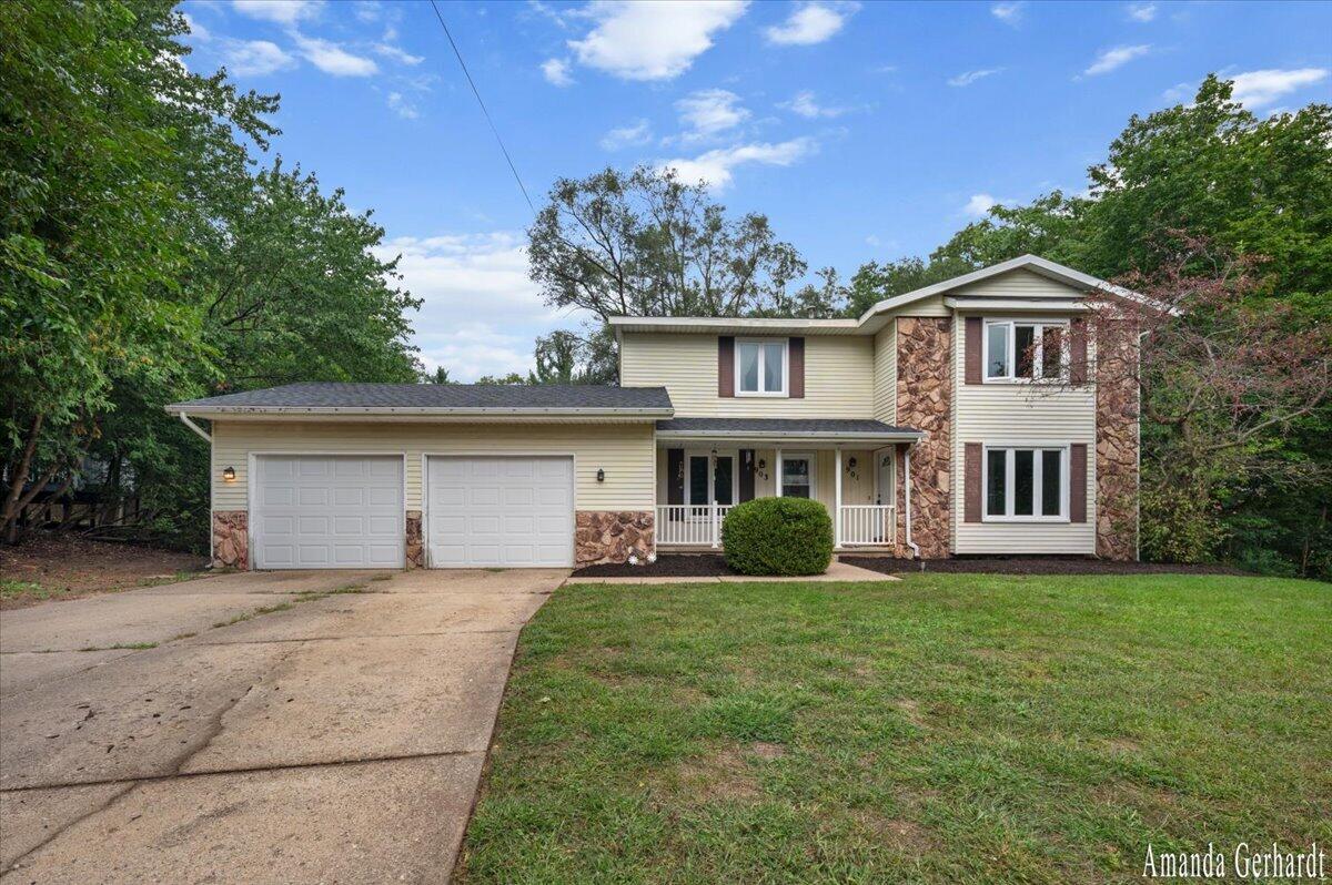Photo 2 of Multi family home for sale at 901/3 Mccarty St, Grand Rapids, MI 49544 | MLS# 70558201 | Listing updated on 2026-10-08
