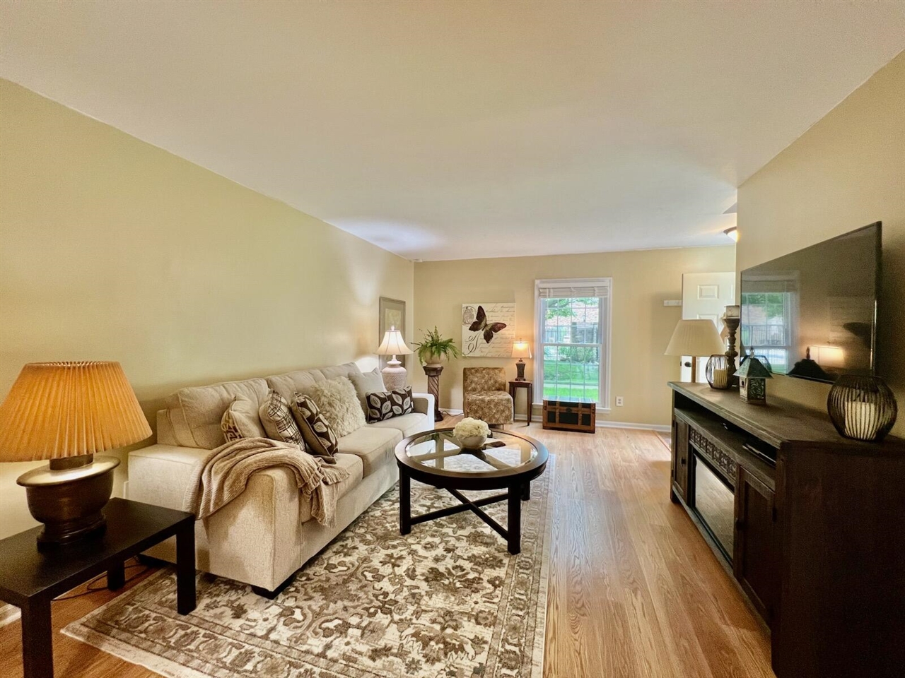 Photo 4 of Condo for sale at 2505 Abbington Dr #137, Grand Rapids, MI 49506 | MLS# 70558266 | Listing updated on 2026-09-13