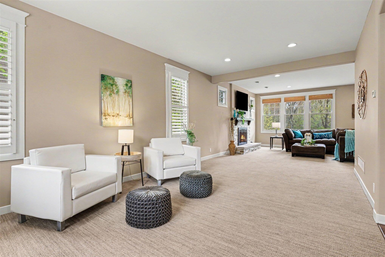 Photo 4 of Single family home for sale at 1670 Flowers Xing Dr, Grand Rapids, MI 49525 | MLS# 70558291 | Listing updated on 2026-09-18