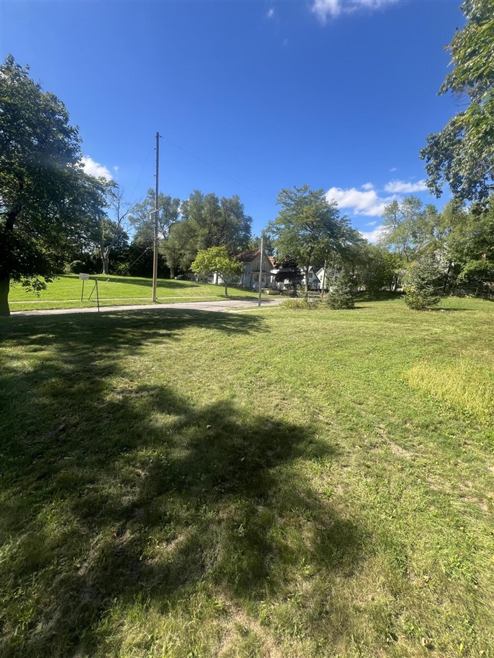 Land for sale at 1205 Williams St, Jackson, MI 49203 | MLS# 70558310