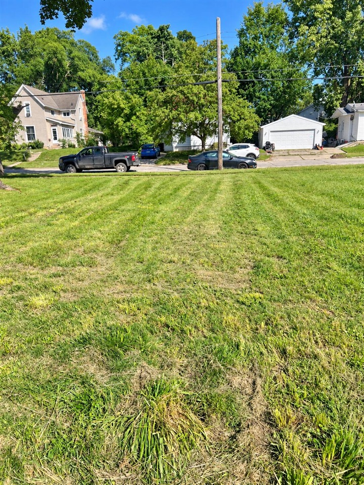 Photo 2 of Land for sale at 704 Irving St, Jackson, MI 49202 | MLS# 70558317 | Listing updated on 2026-09-12