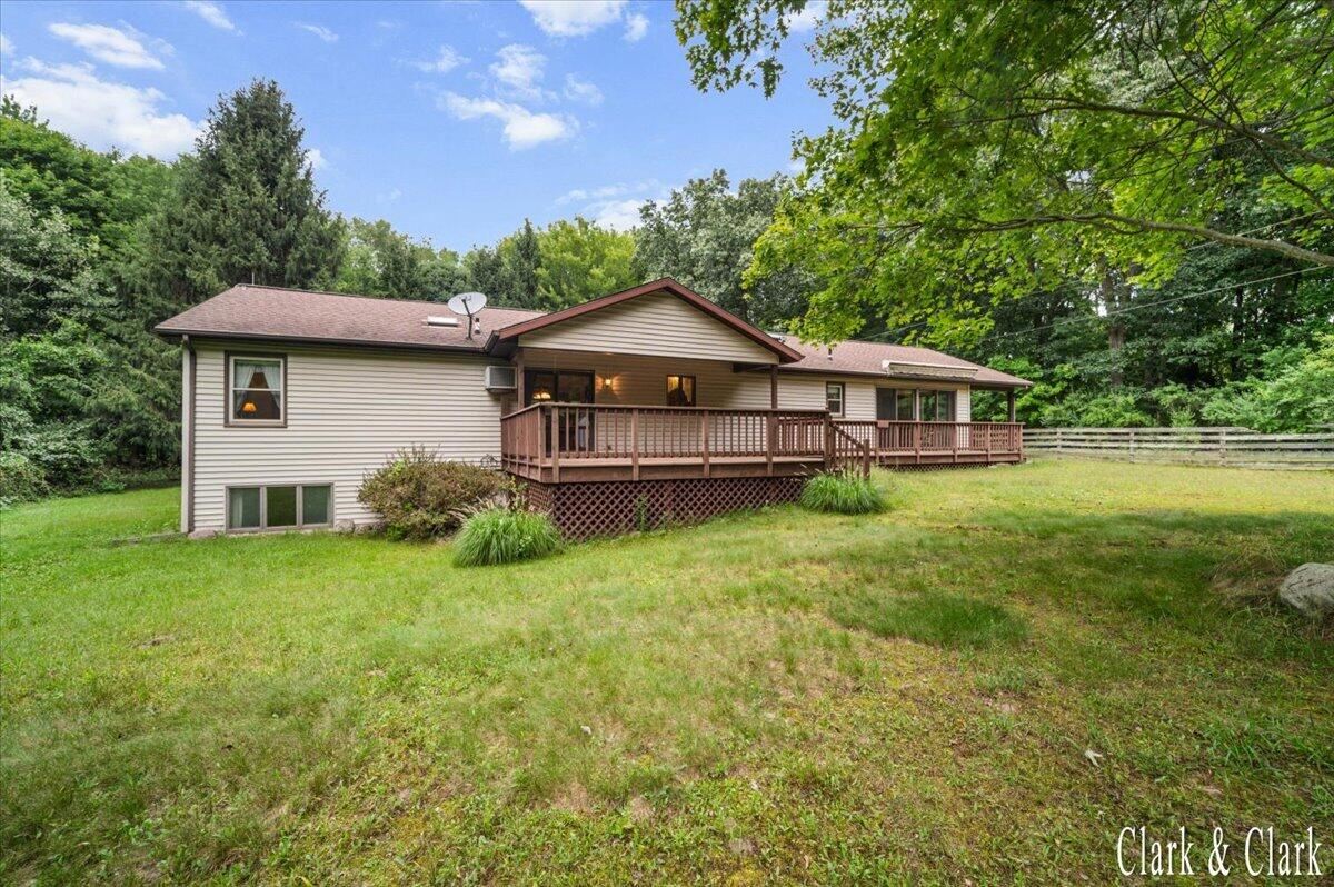 Photo 2 of Sale Pending at 11080 Vergennes St, Lowell, MI 49331 | MLS# 70558422 | Listing updated on 2026-10-01