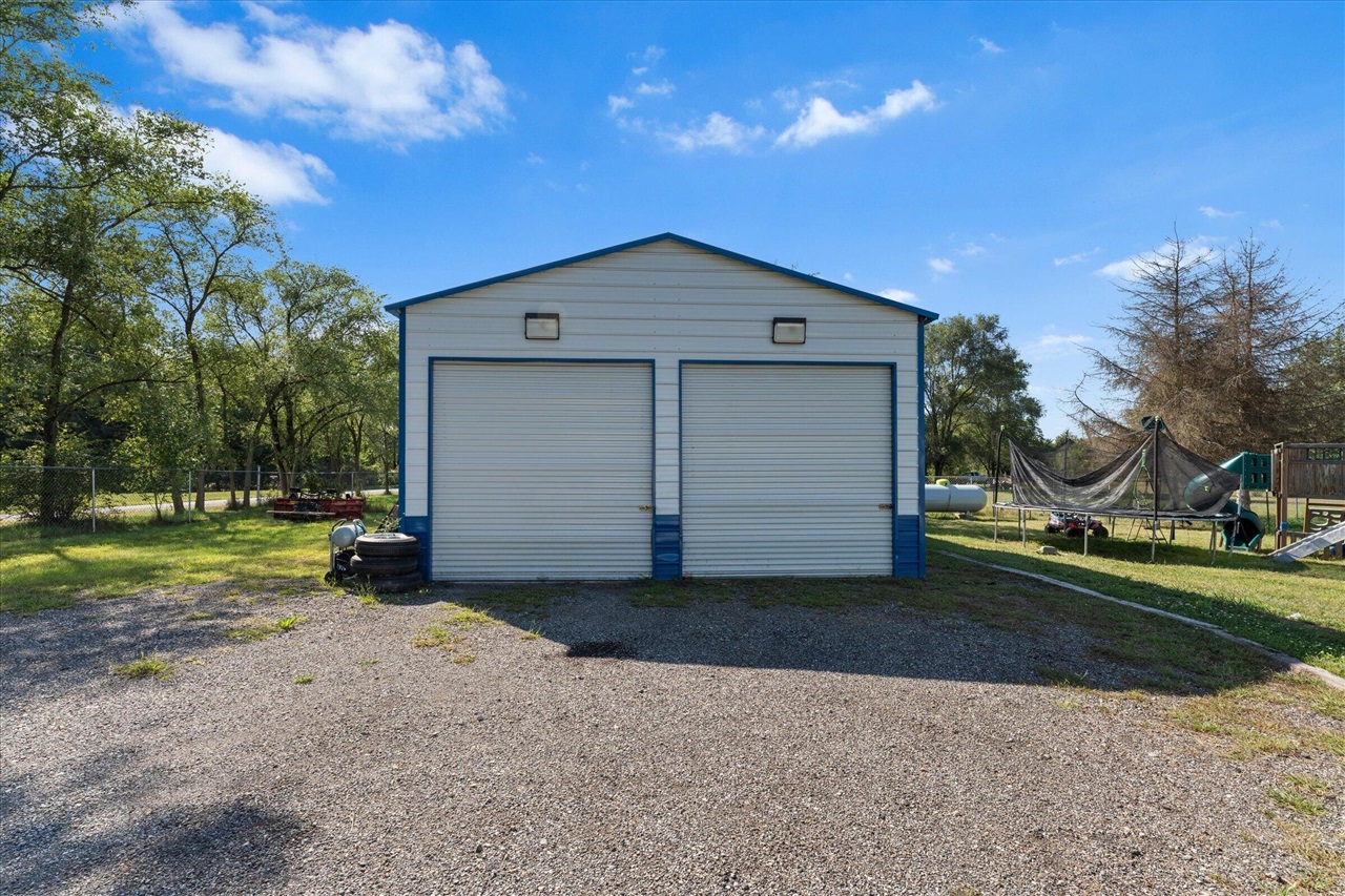 Photo 3 of Single family home for sale at 16780 State Line Rd, Union, MI 49130 | MLS# 70558478 | Listing updated on 2026-09-14