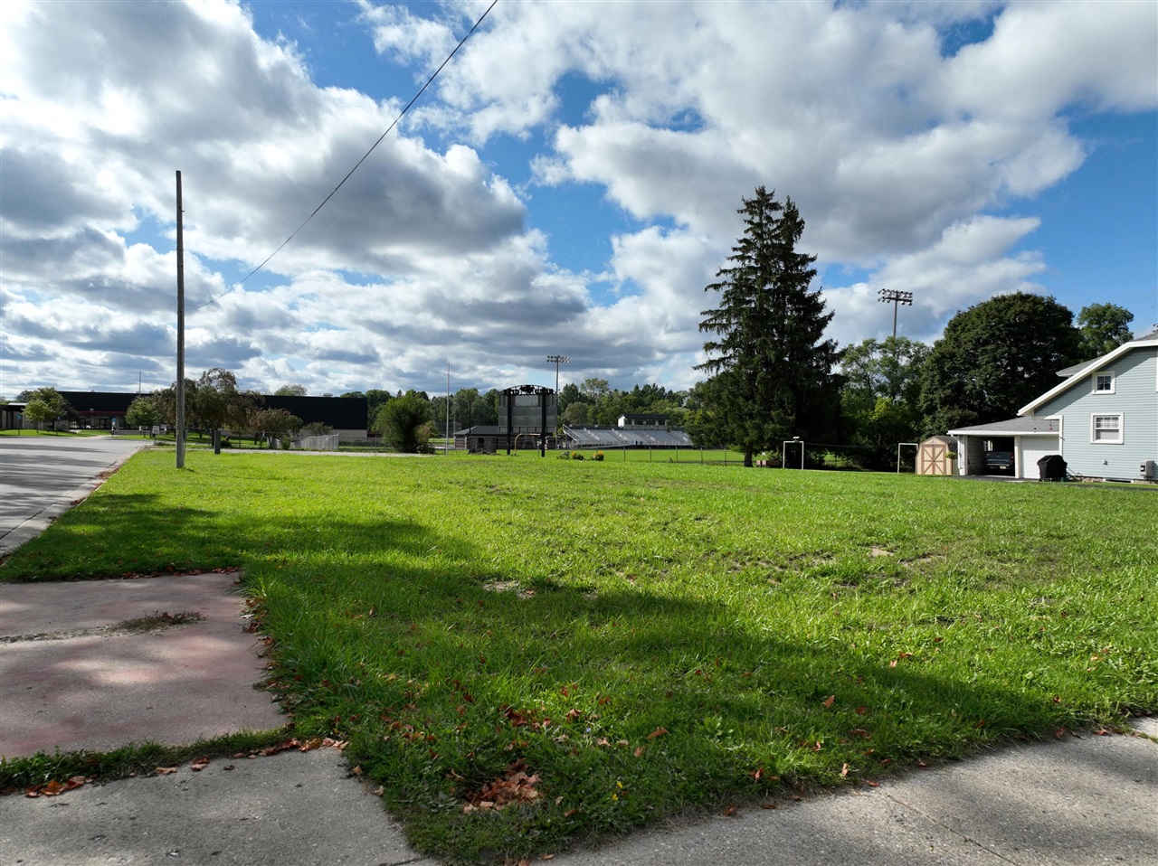 Photo 2 of Land for sale at 781 S Chestnut St, Reed City, MI 49677 | MLS# 70558507 | Listing updated on 2026-09-21