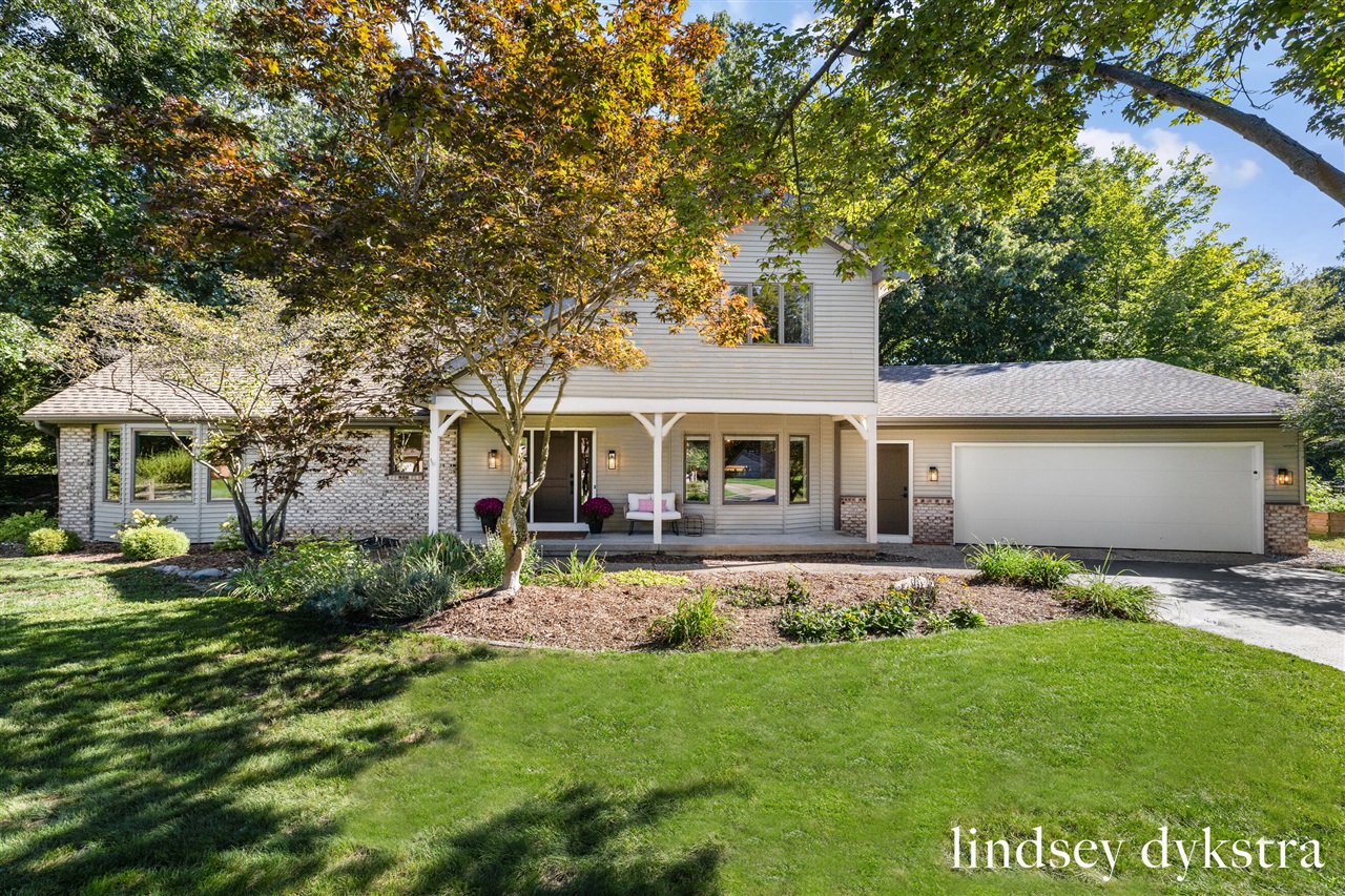 Photo 1 of Single family home for sale at 7395 Whispering Ridge St, Grand Rapids, MI 49546 | MLS# 70558581 | Listing updated on 2026-09-16