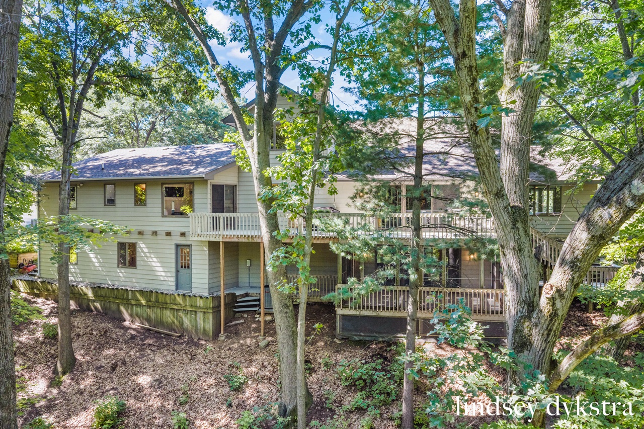 Photo 2 of Single family home for sale at 7395 Whispering Ridge St, Grand Rapids, MI 49546 | MLS# 70558581 | Listing updated on 2026-09-16