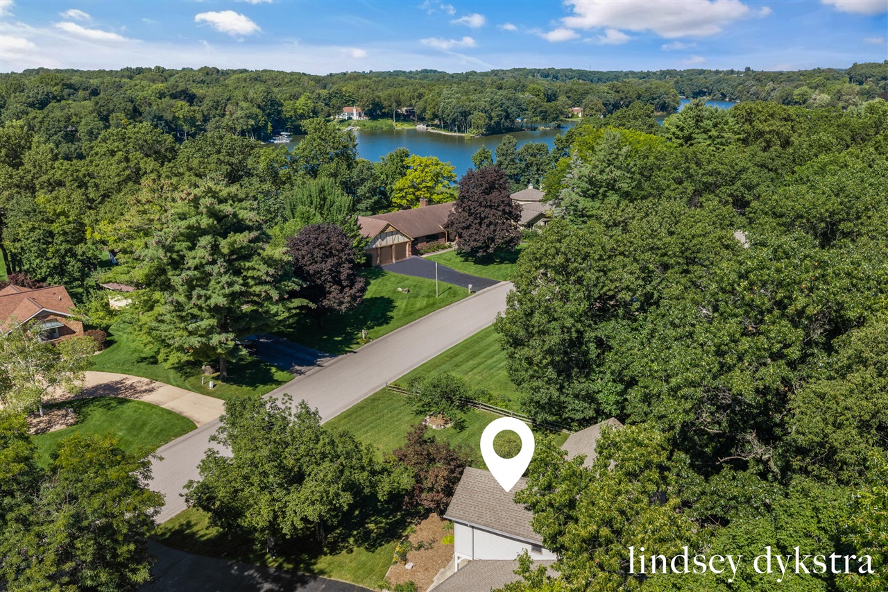 Photo 3 of Single family home for sale at 7395 Whispering Ridge St, Grand Rapids, MI 49546 | MLS# 70558581 | Listing updated on 2026-09-16