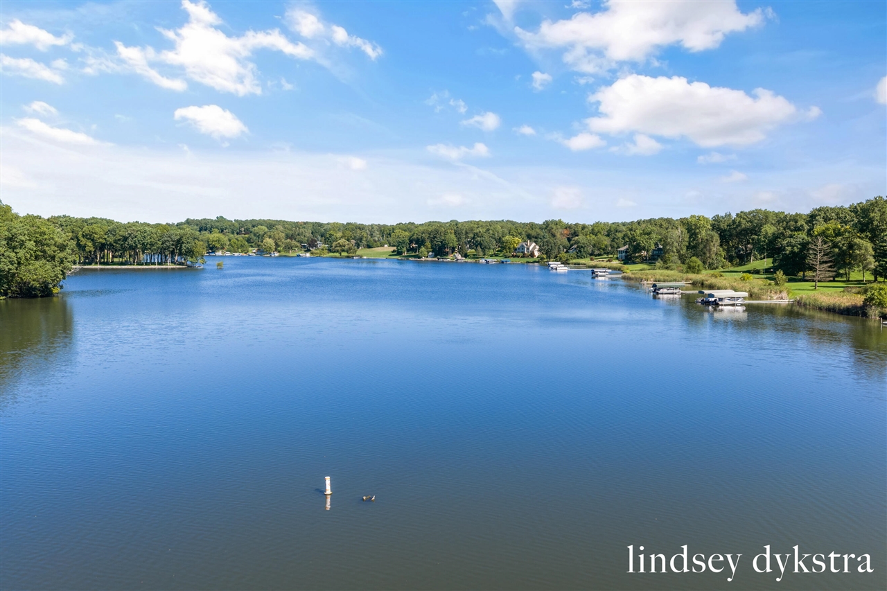 Photo 4 of Single family home for sale at 7395 Whispering Ridge St, Grand Rapids, MI 49546 | MLS# 70558581 | Listing updated on 2026-09-16