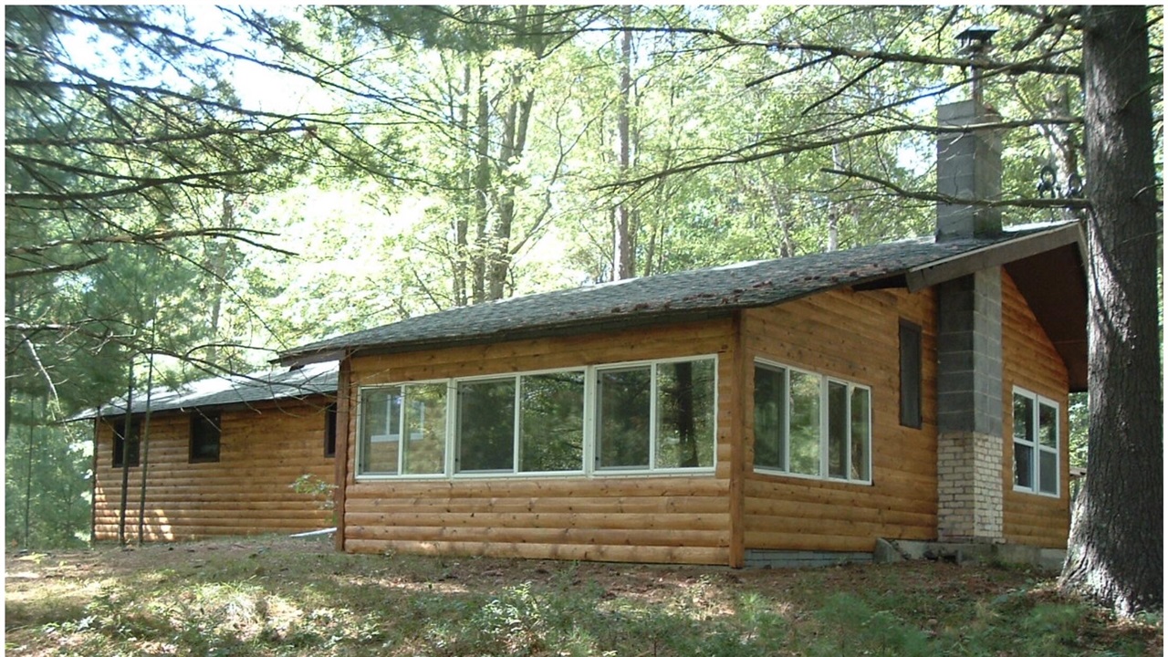 Photo 3 of Single family home for sale at 5641 N Section, Luther, MI 49656 | MLS# 70558586 | Listing updated on 2026-09-16