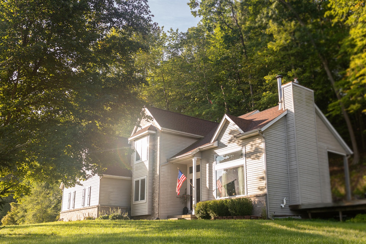 Photo 1 of Single family home for sale at 8824 Grand River Dr, Ada, MI 49301 | MLS# 70558622 | Listing updated on 2026-09-16