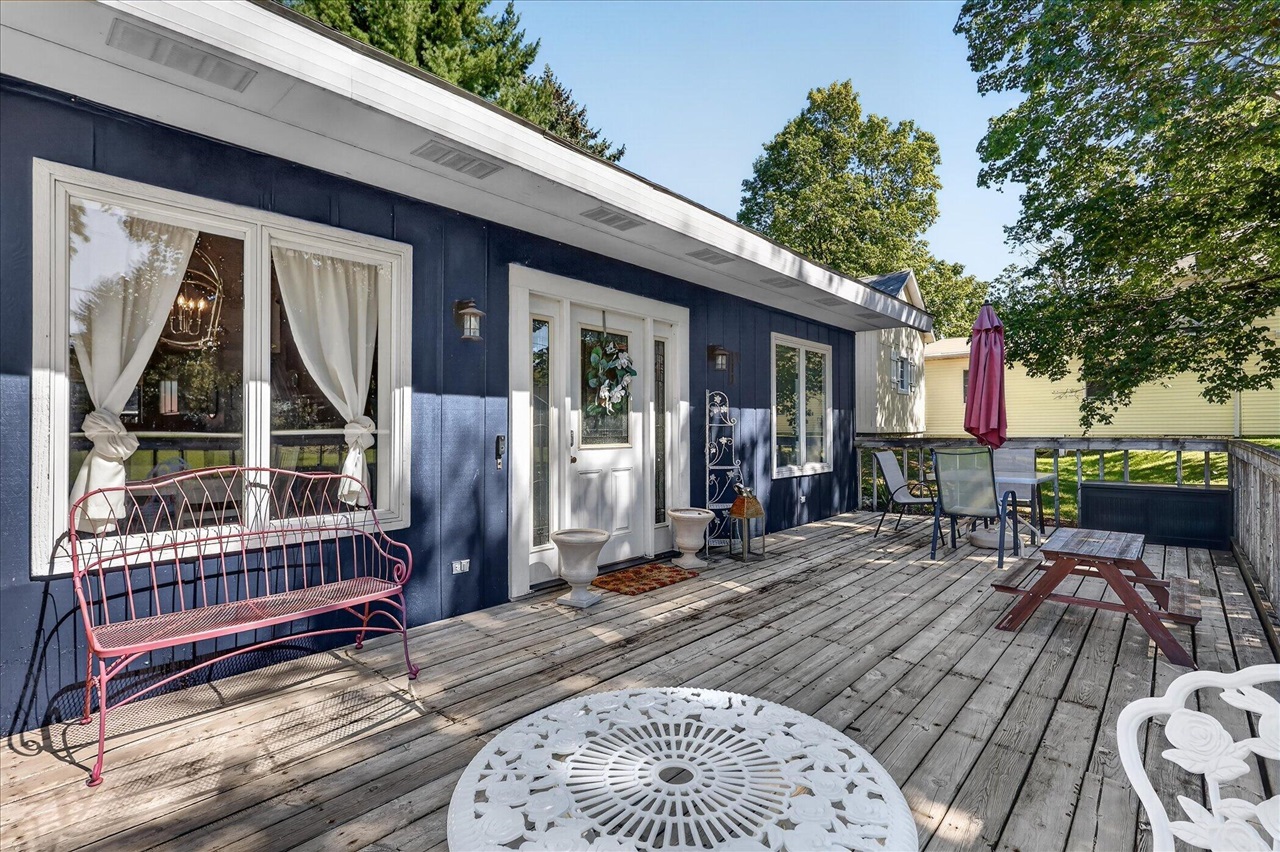 Photo 4 of Single family home for sale at 283 E Pine St, Cedar Springs, MI 49319 | MLS# 70558635 | Listing updated on 2026-09-15
