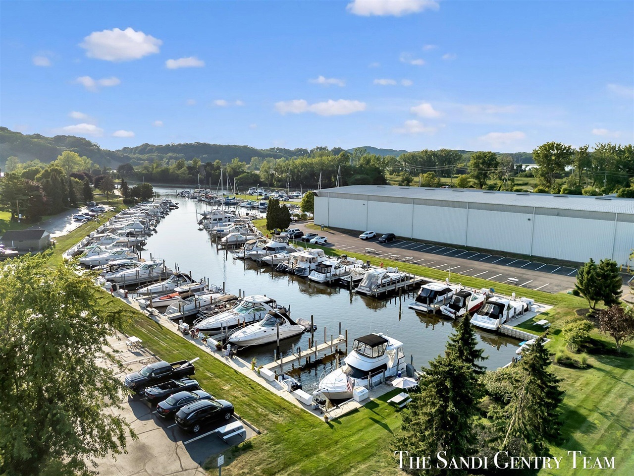 Photo 4 of House for sale at 126 Wharfside, Grand Haven, MI 49417 | MLS# 70558661 | Listing updated on 2026-09-16