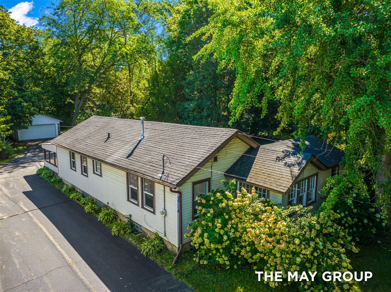 Photo 2 of Single family home for sale at 3714 Briggs Blvd, Grand Rapids, MI 49525 | MLS# 70558759 | Listing updated on 2026-09-16